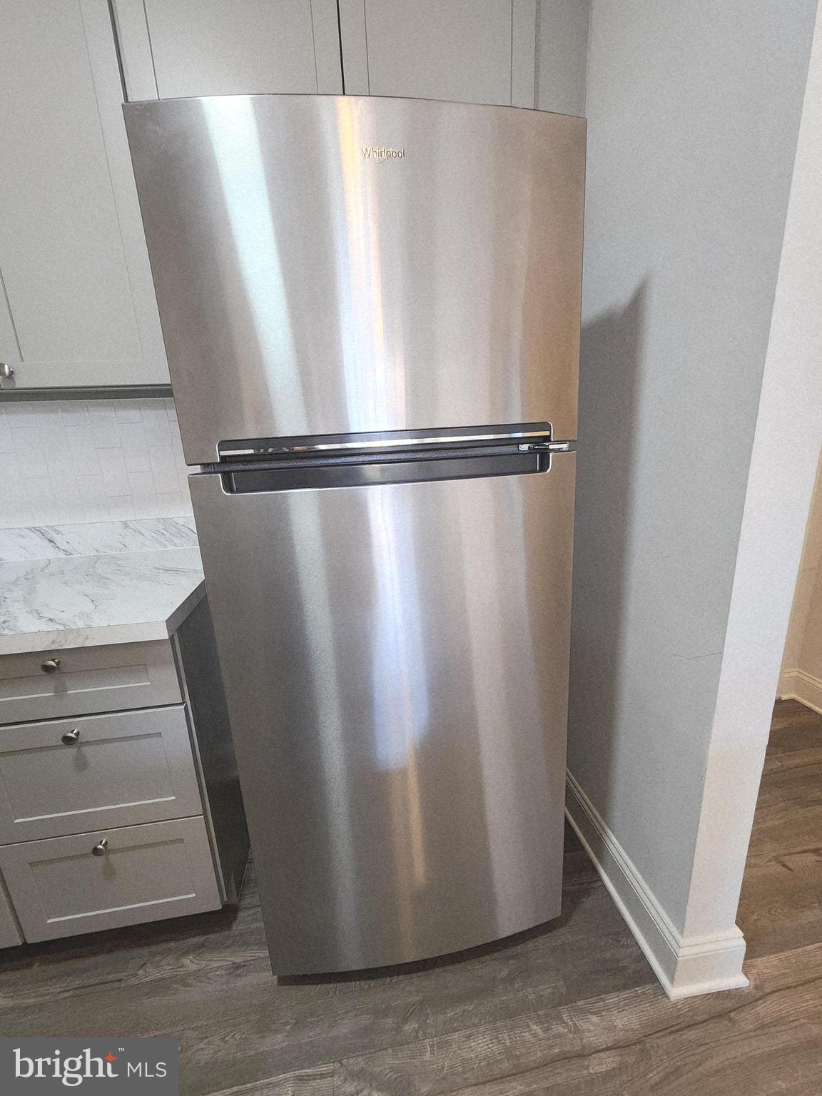 VILLAGE OF FOUNTAINVIEW - Residential