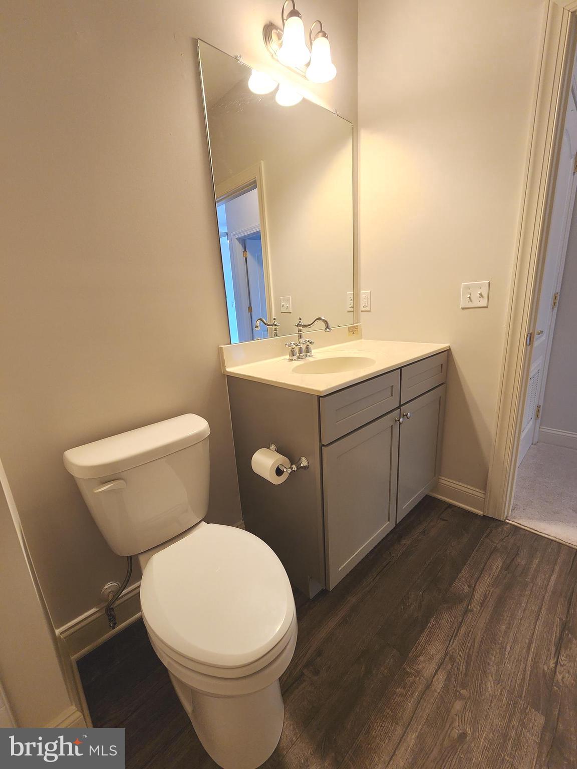 VILLAGE OF FOUNTAINVIEW - Residential