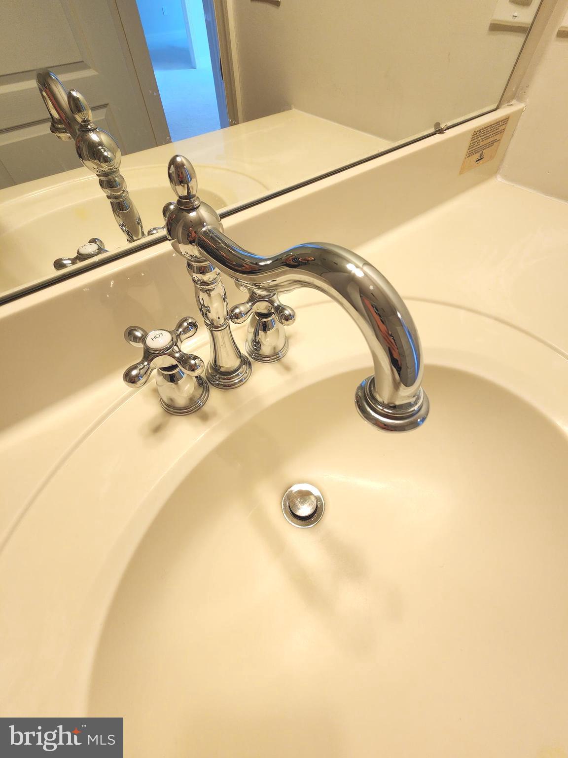 VILLAGE OF FOUNTAINVIEW - Residential