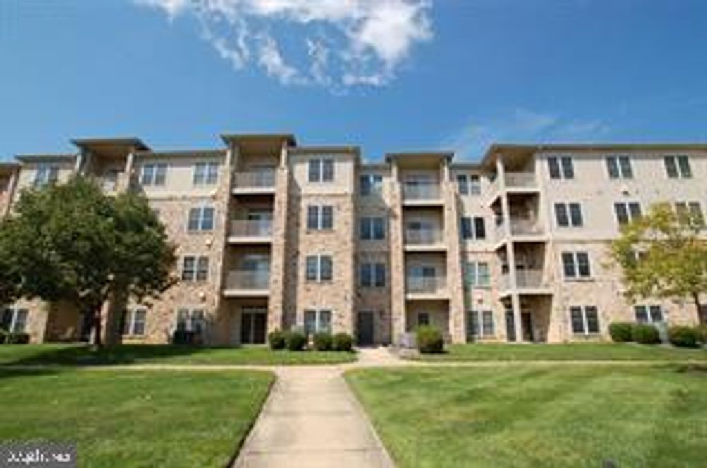 Photo of 3000 - Unit Fountainview Circle, NEWARK, DE 19713 (MLS # DENC2092366)