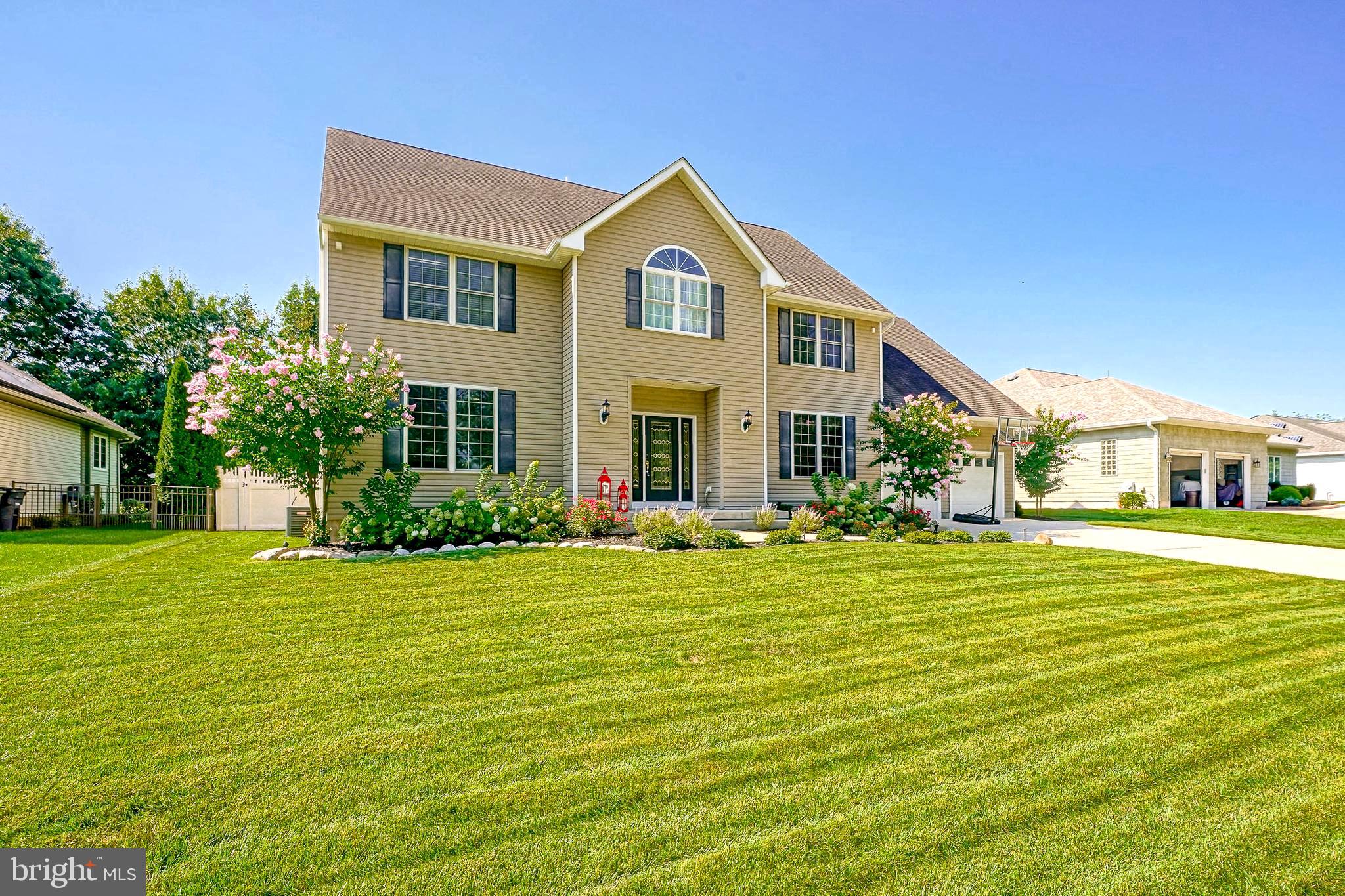 1836 SERENITY COURT