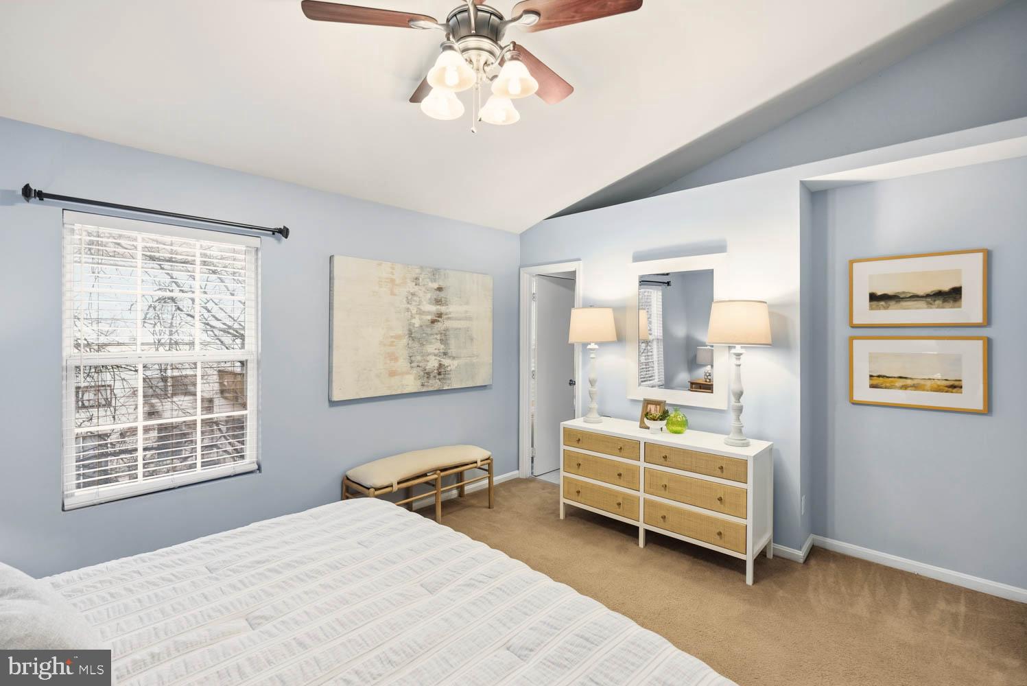 CENTRE RIDGE LAND BAY - Residential