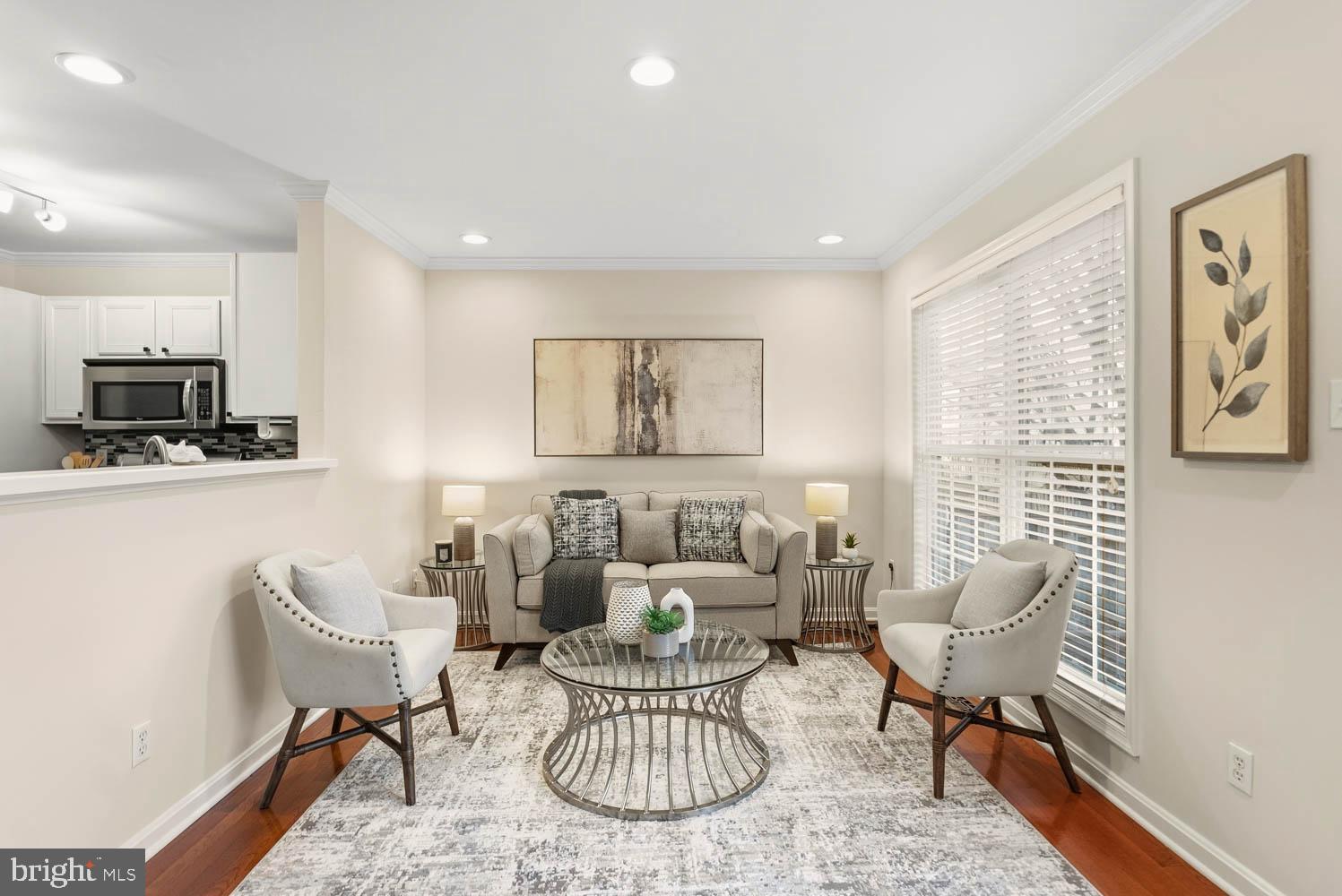 CENTRE RIDGE LAND BAY - Residential