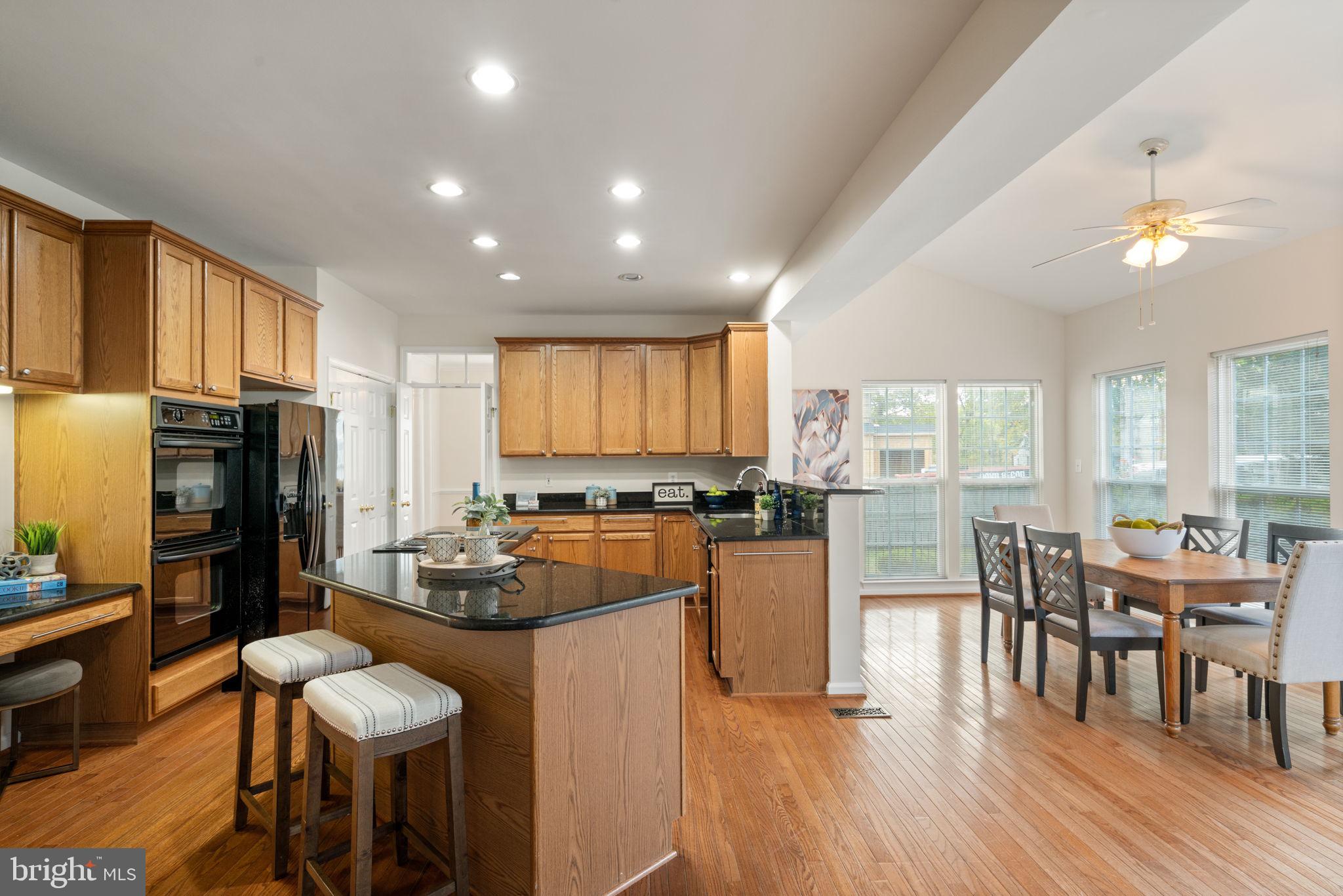 EIGHTEENTH CENTURY HAYMARKET - Residential