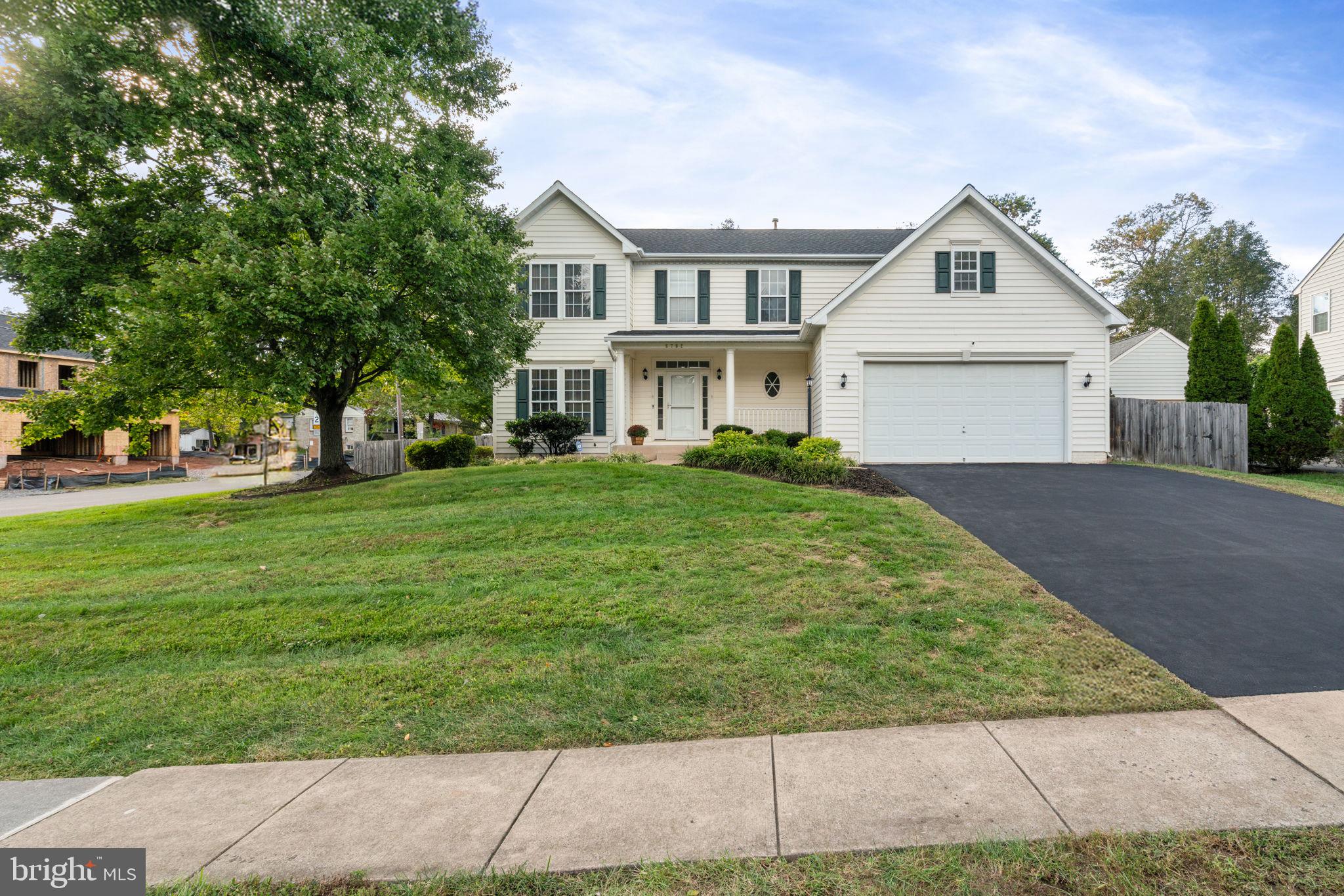 EIGHTEENTH CENTURY HAYMARKET - Residential