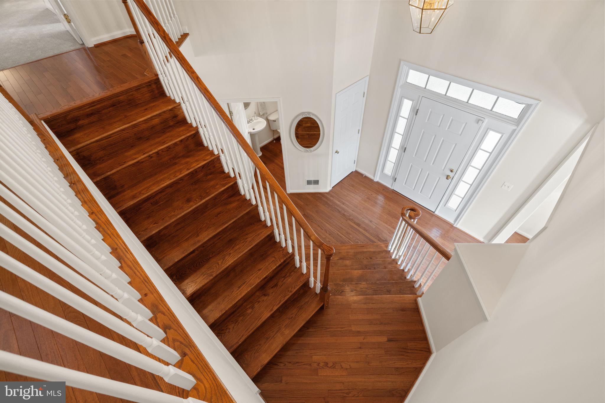 EIGHTEENTH CENTURY HAYMARKET - Residential