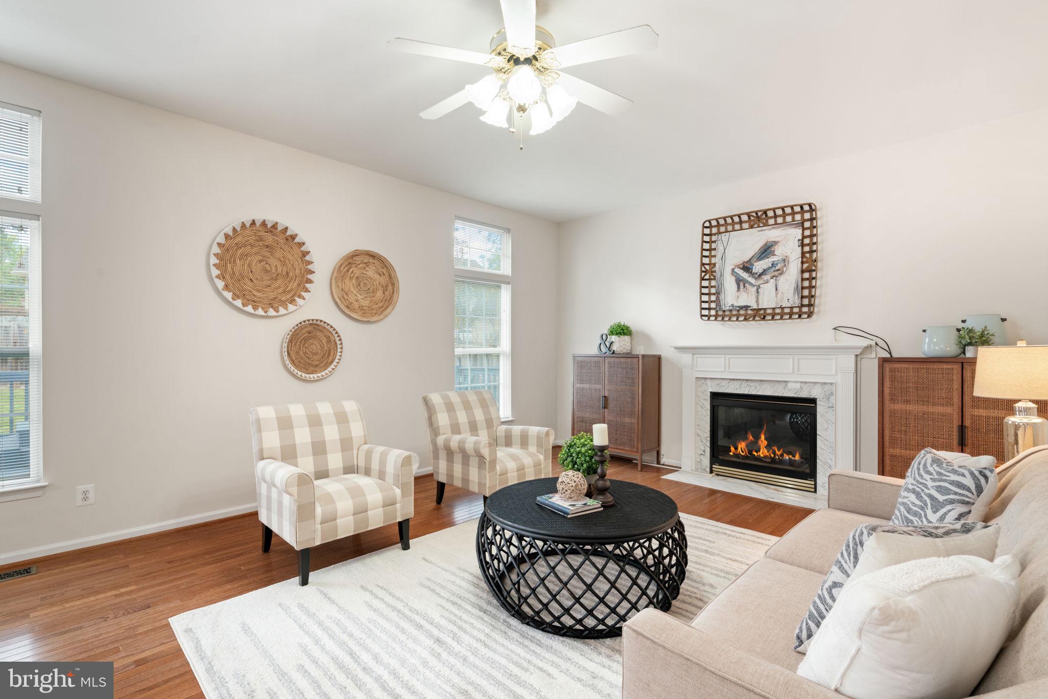 EIGHTEENTH CENTURY HAYMARKET - Residential