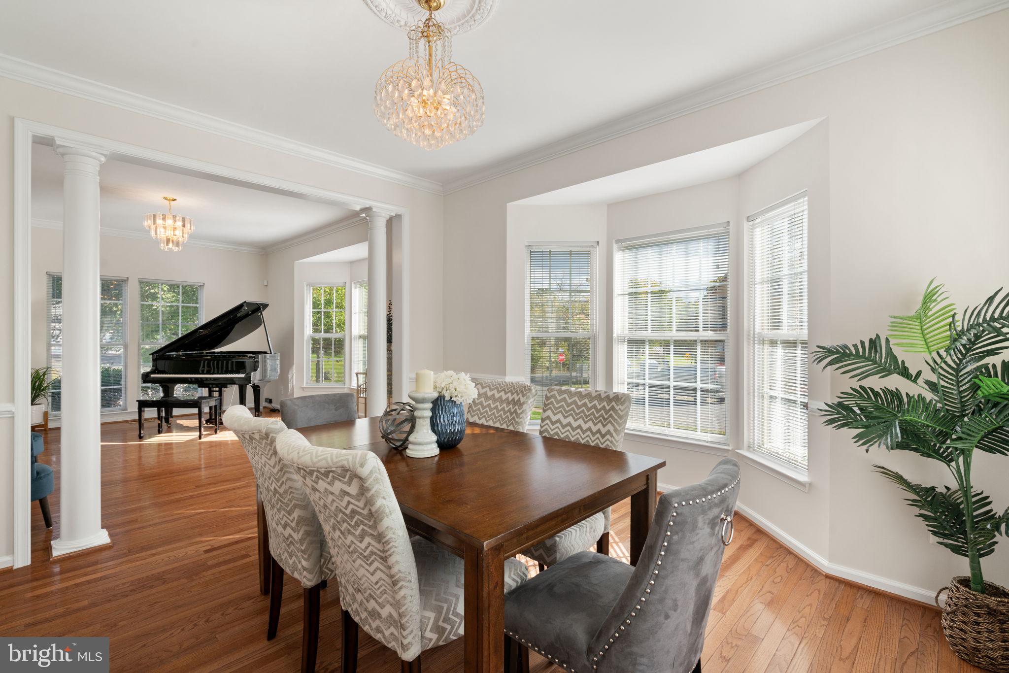 EIGHTEENTH CENTURY HAYMARKET - Residential