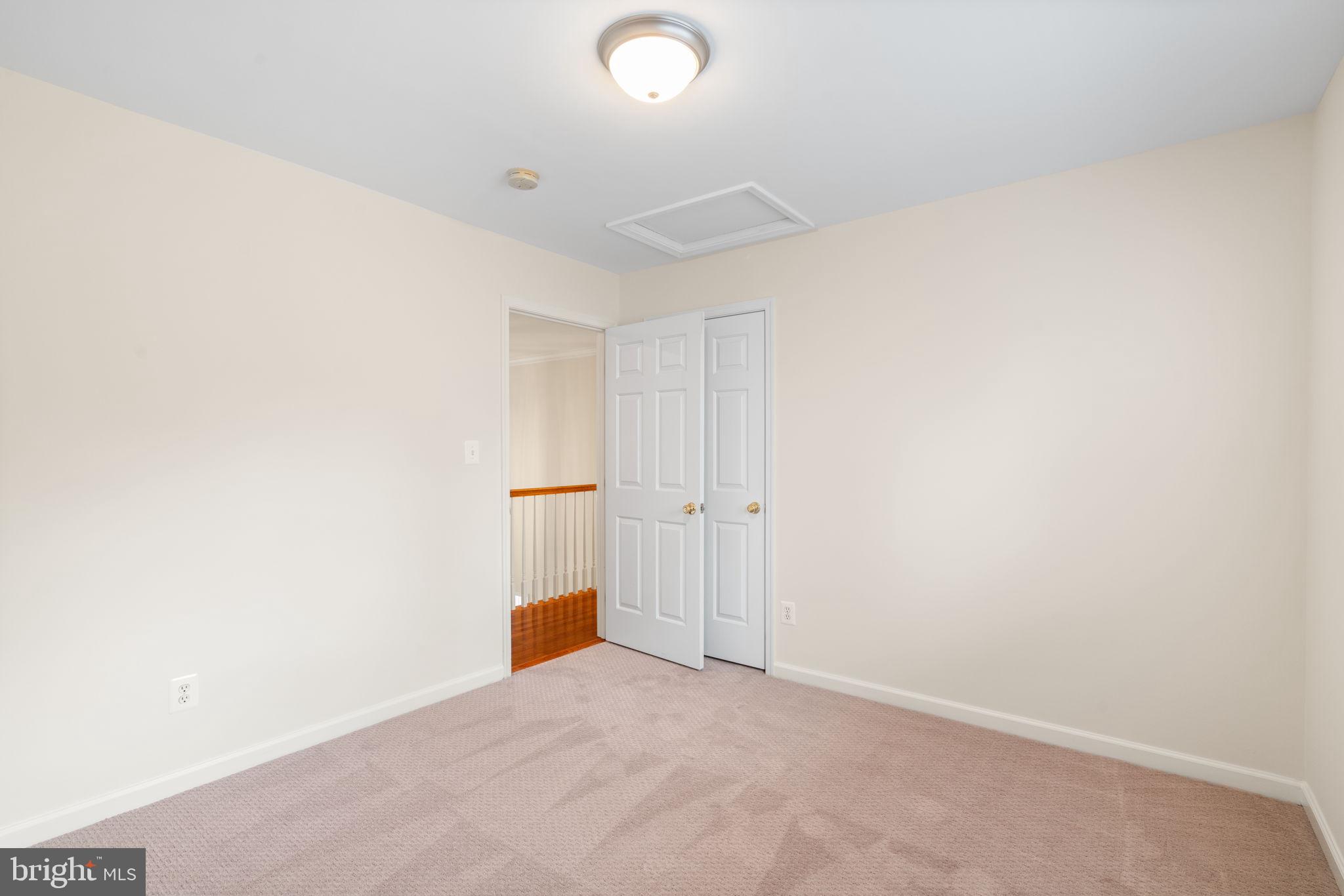 EIGHTEENTH CENTURY HAYMARKET - Residential