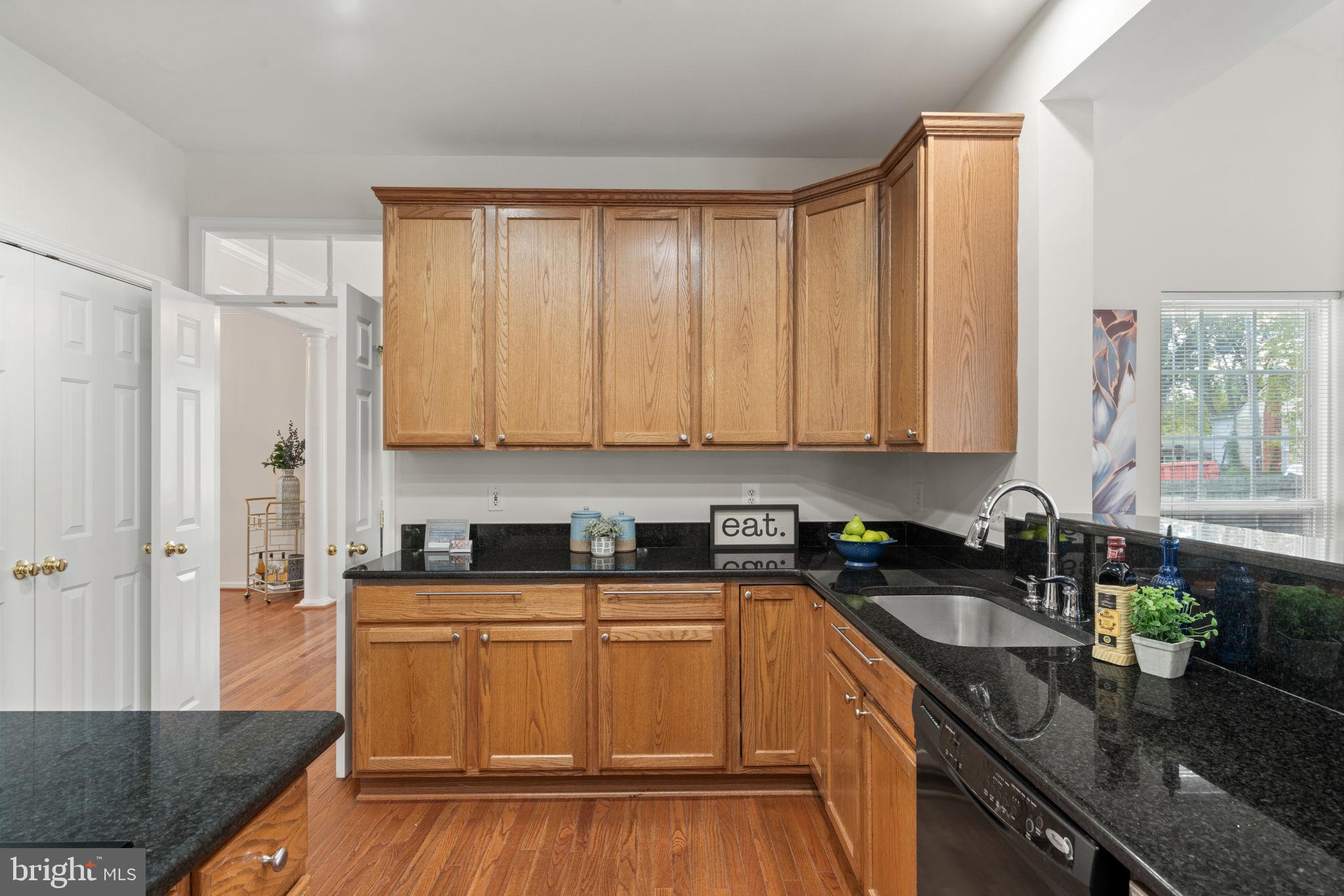 EIGHTEENTH CENTURY HAYMARKET - Residential