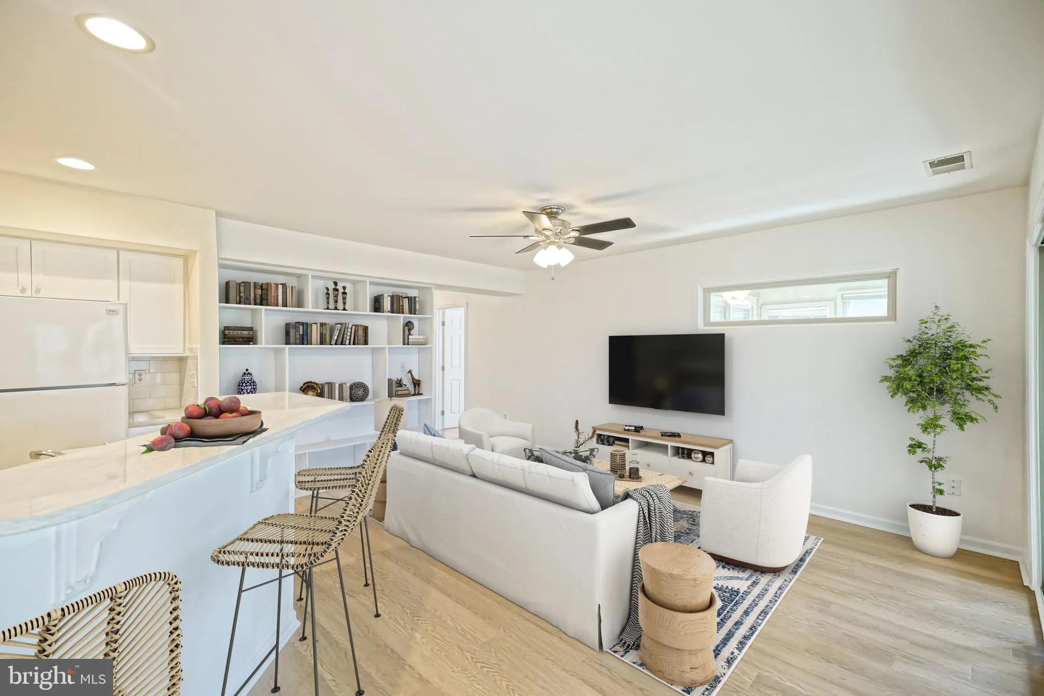 Lewes, Delaware 19958, United States, 2 Bedrooms Bedrooms, ,2 BathroomsBathrooms,Residential,Contingent,196190