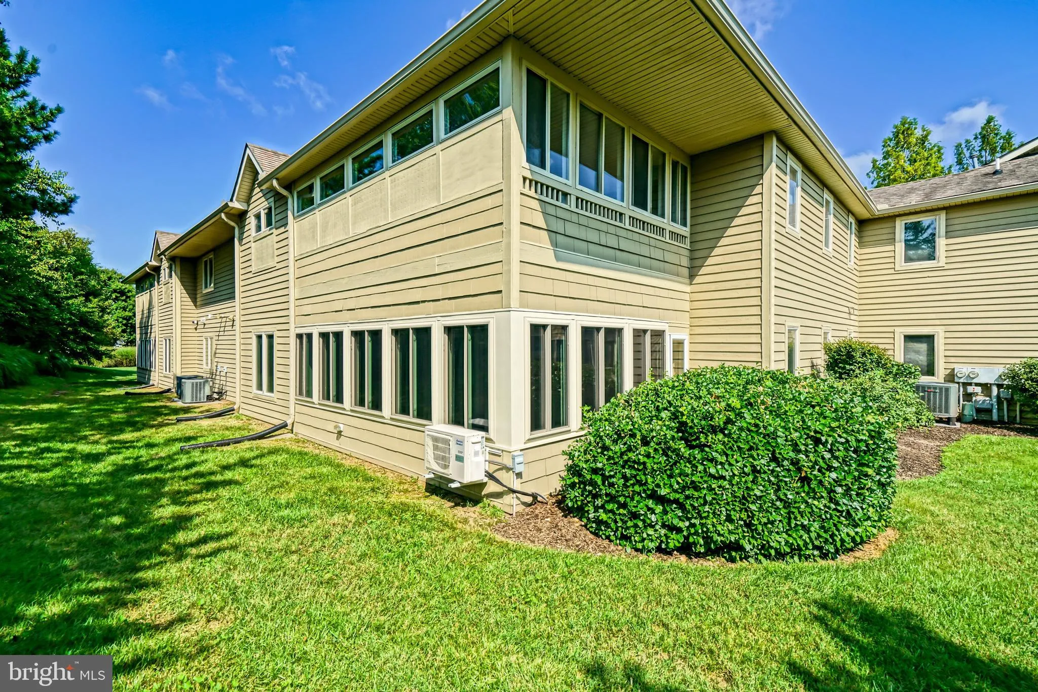 Lewes, Delaware 19958, United States, 2 Bedrooms Bedrooms, ,2 BathroomsBathrooms,Residential,Contingent,196190