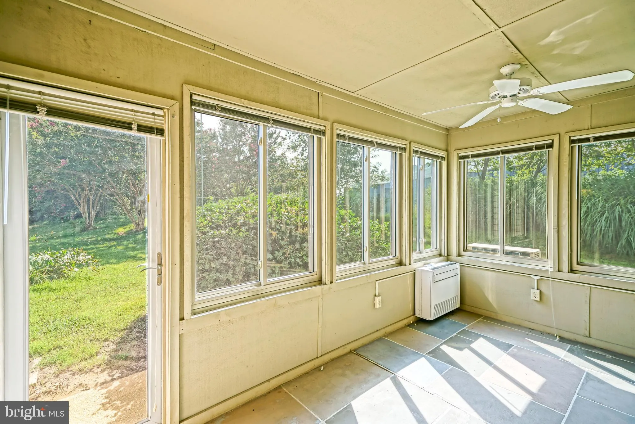 Lewes, Delaware 19958, United States, 2 Bedrooms Bedrooms, ,2 BathroomsBathrooms,Residential,Contingent,196190