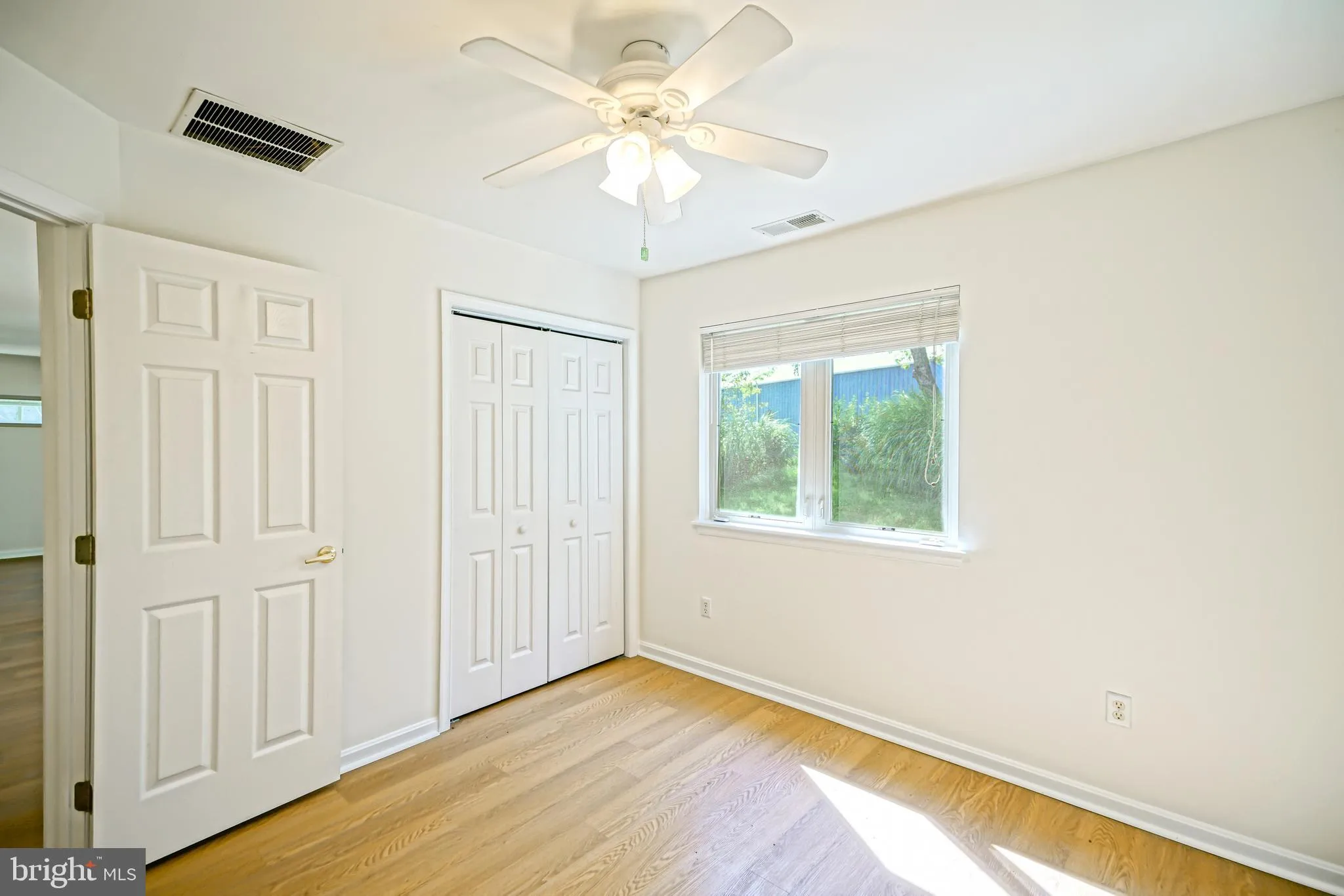 Lewes, Delaware 19958, United States, 2 Bedrooms Bedrooms, ,2 BathroomsBathrooms,Residential,Contingent,196190