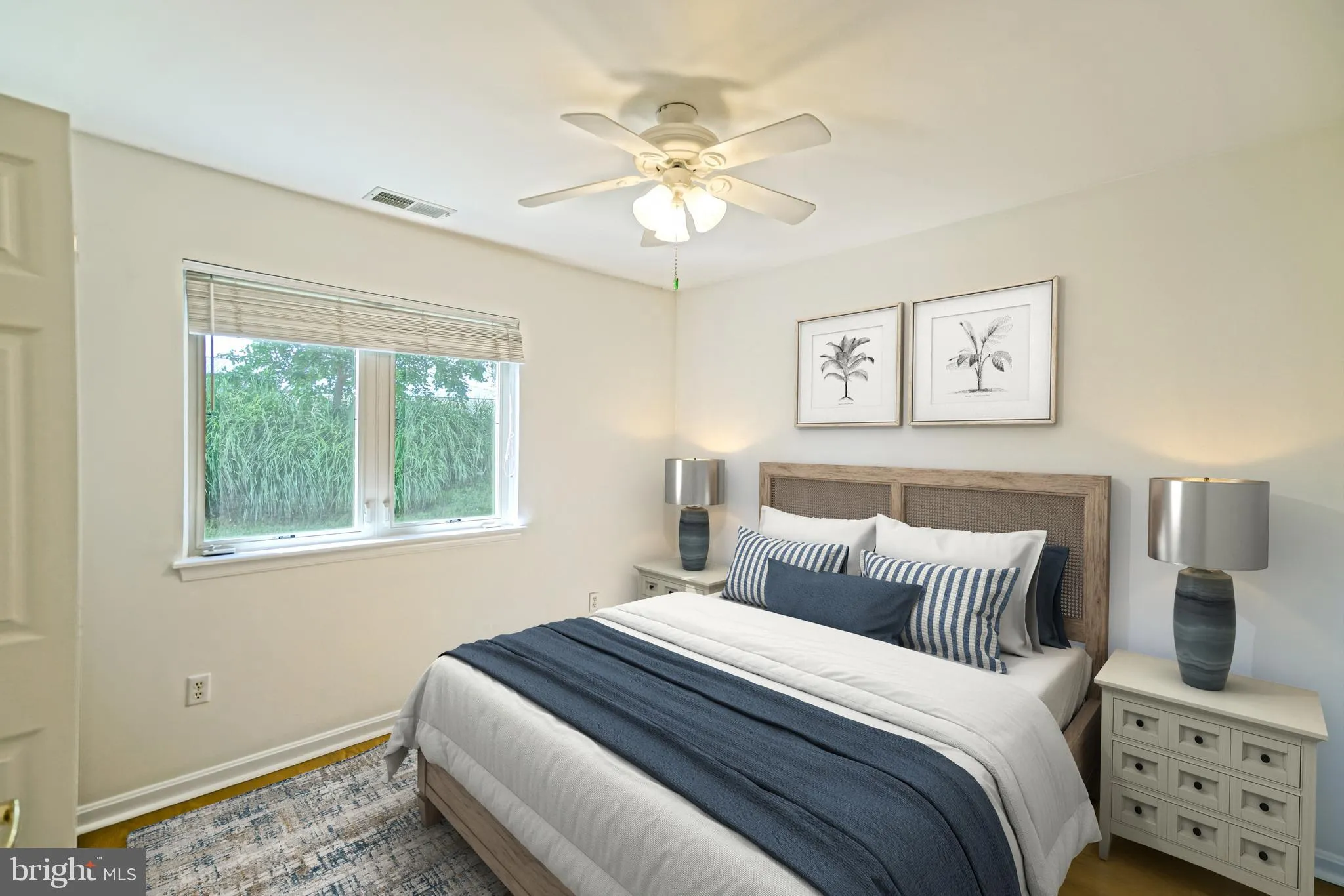 Lewes, Delaware 19958, United States, 2 Bedrooms Bedrooms, ,2 BathroomsBathrooms,Residential,Contingent,196190