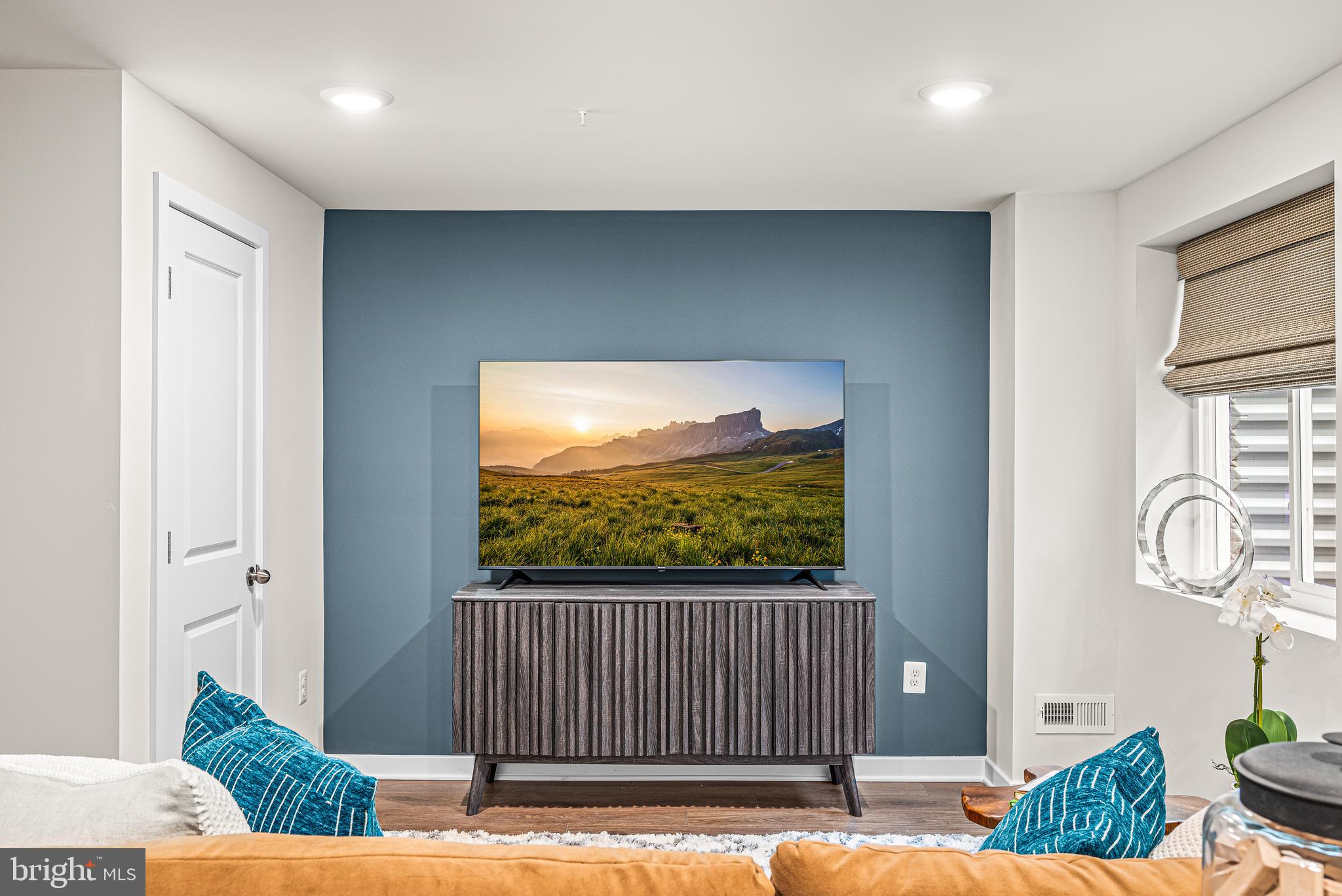 CLOVER MILL - Residential