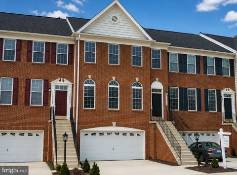 Photo of 22557 Welborne Manor Square, ASHBURN, VA 20148 (MLS # VALO2135052)