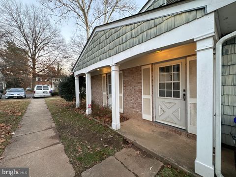 5501 WOODENHAWK CIRCLE COLUMBIA MD 21044