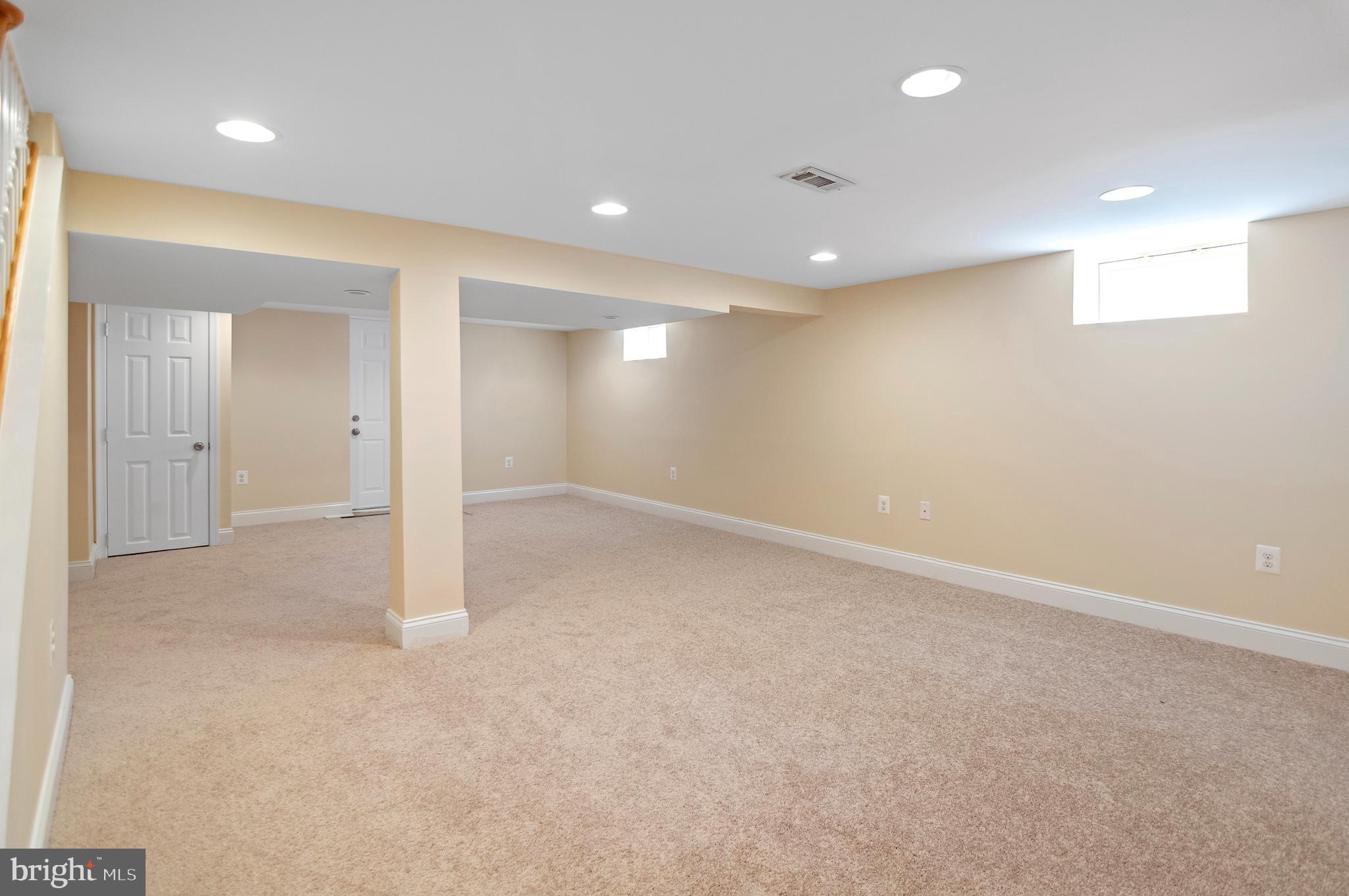 FULLERTON FARMS - Residential