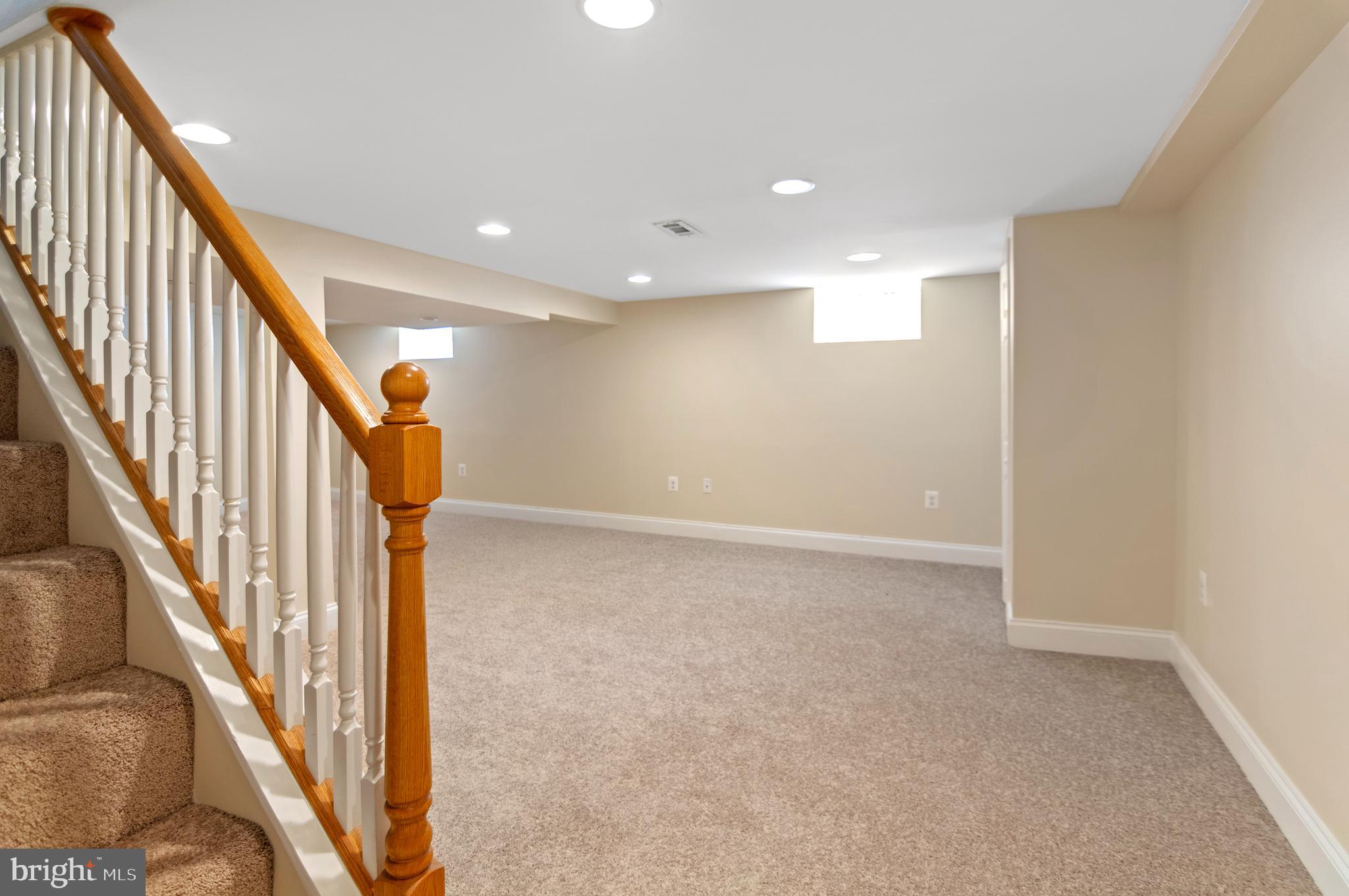 FULLERTON FARMS - Residential