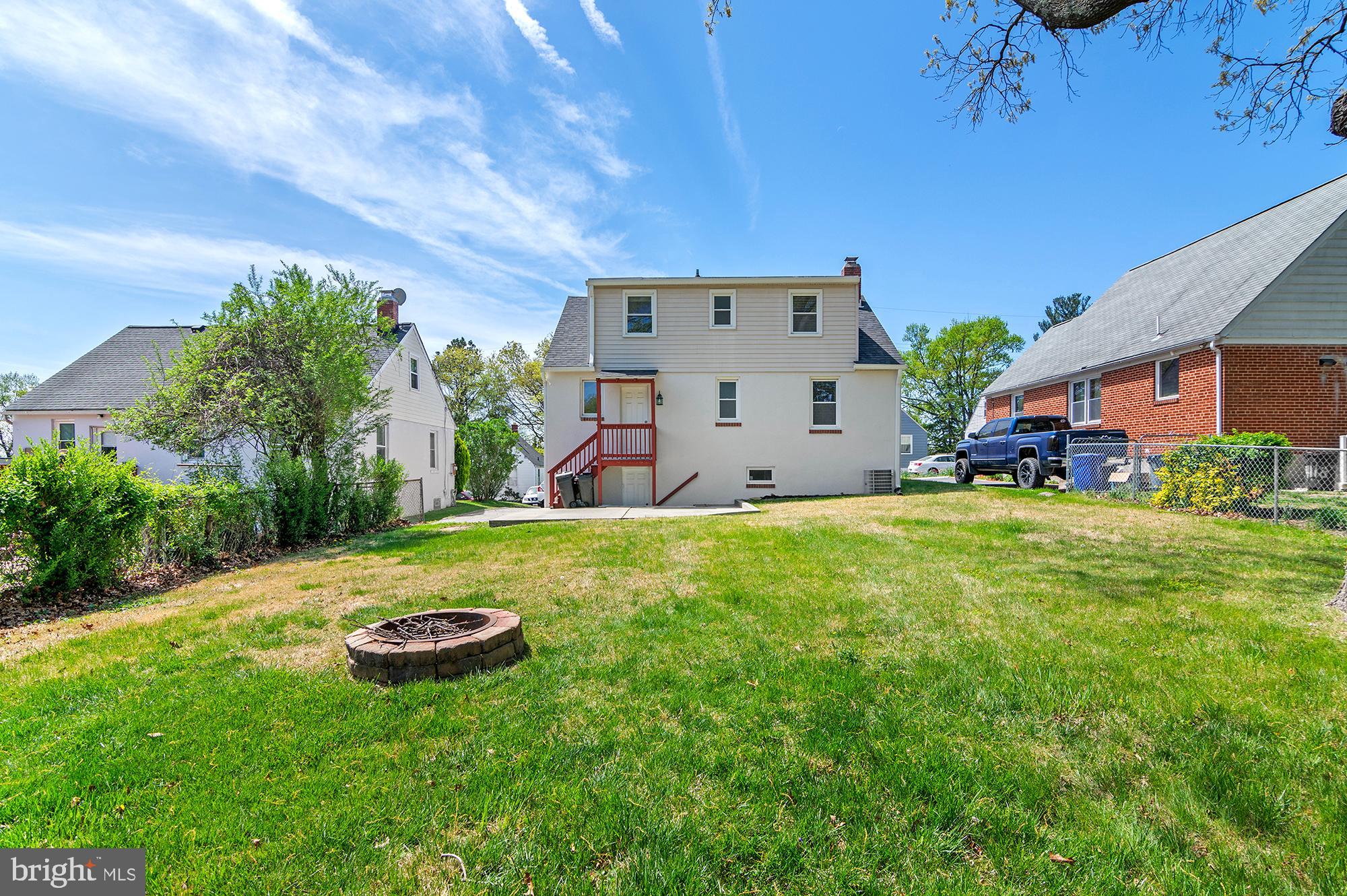 FULLERTON FARMS - Residential