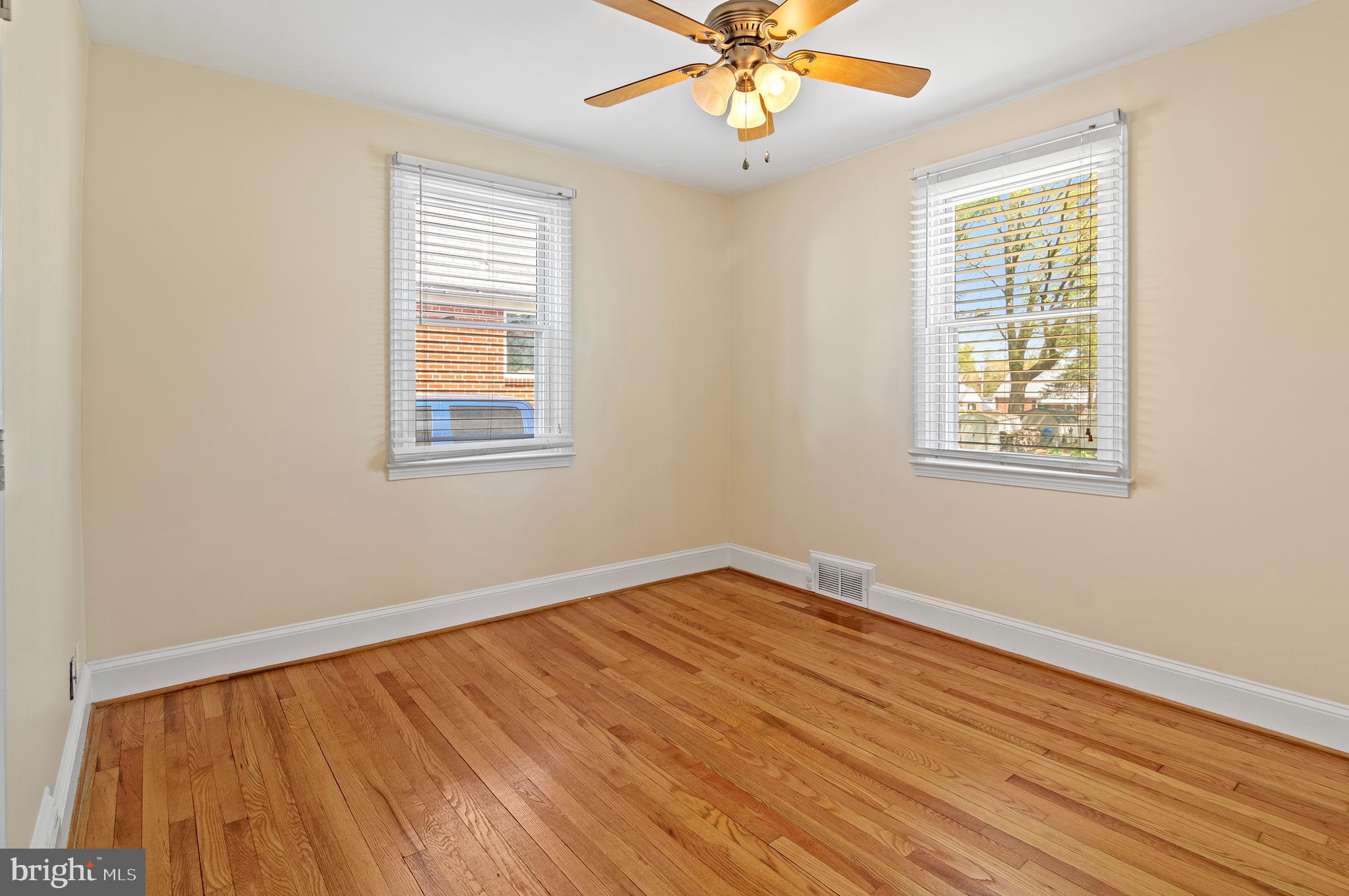 FULLERTON FARMS - Residential