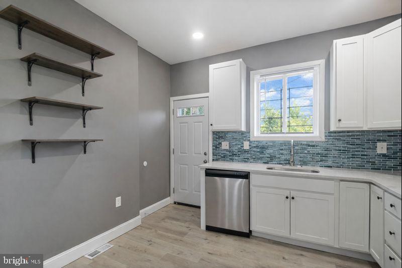 CLIFTON PARK - Residential