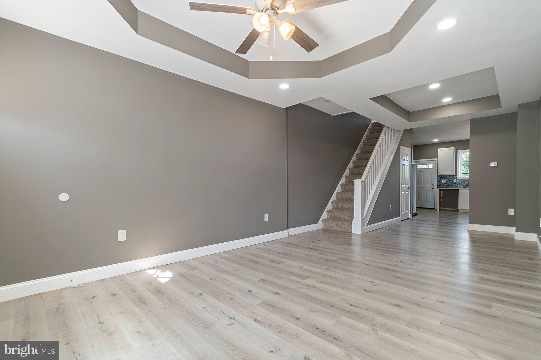 CLIFTON PARK - Residential