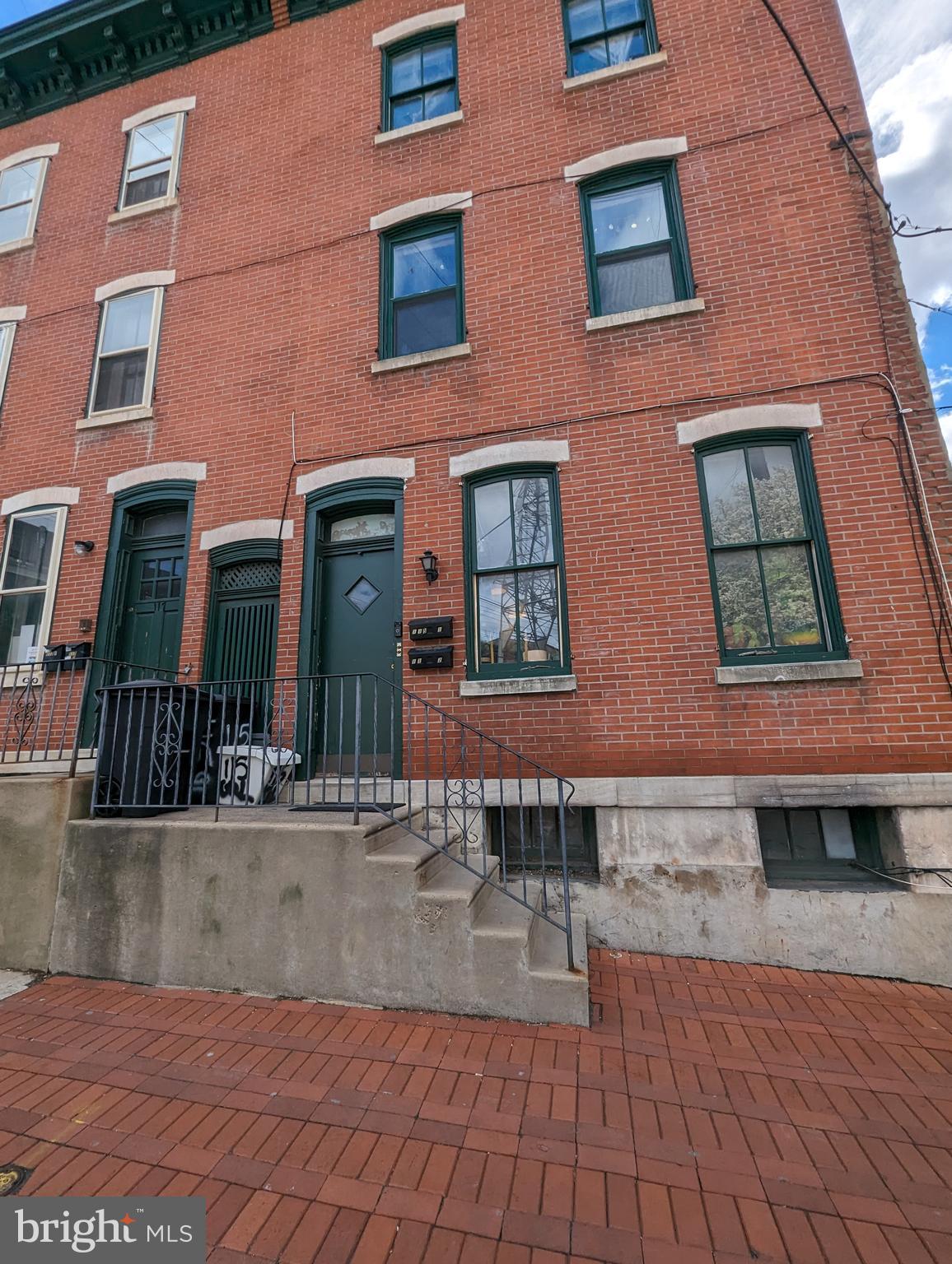 MANAYUNK - Residential Lease