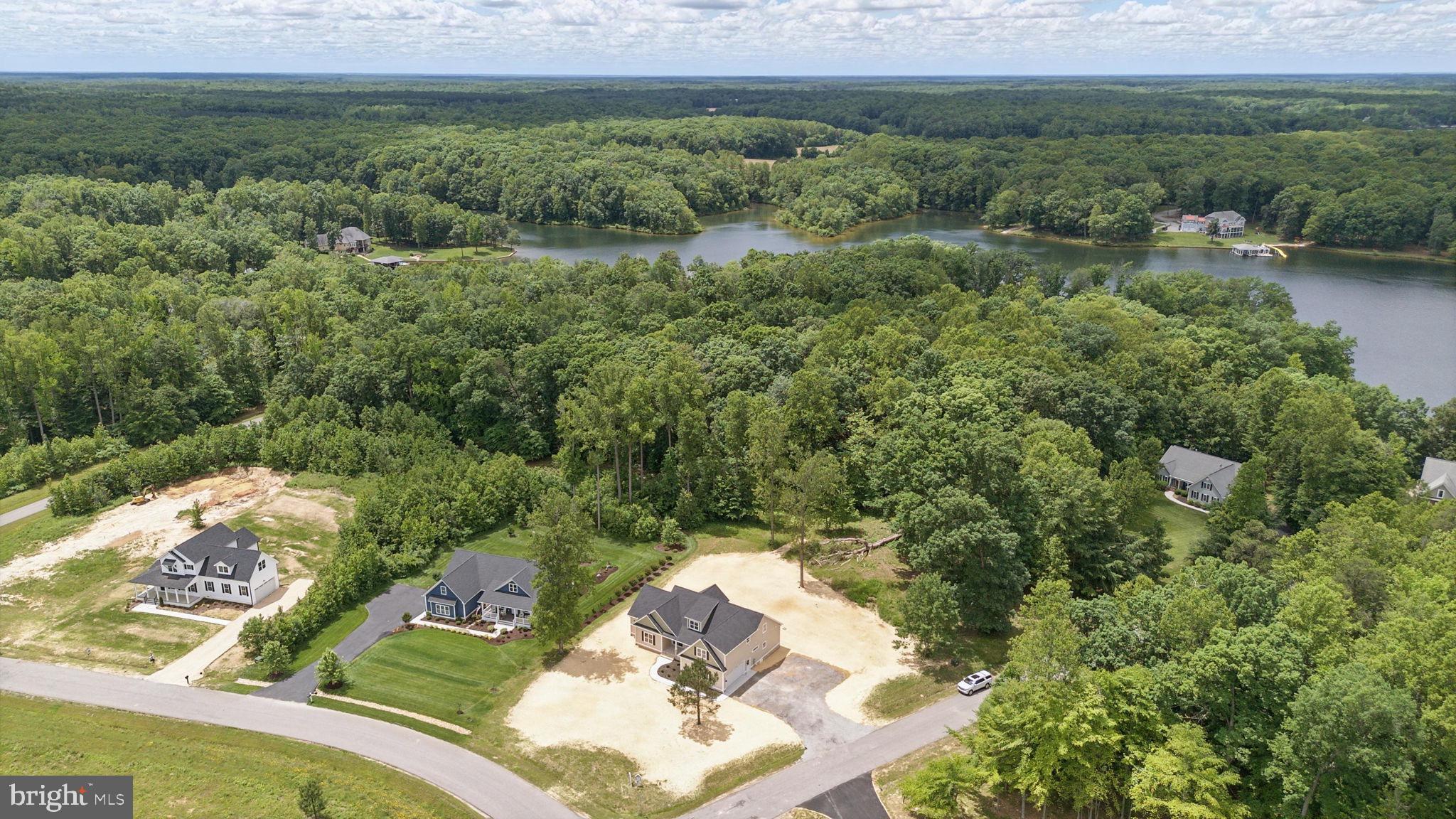 NOAH'S LANDING - Residential