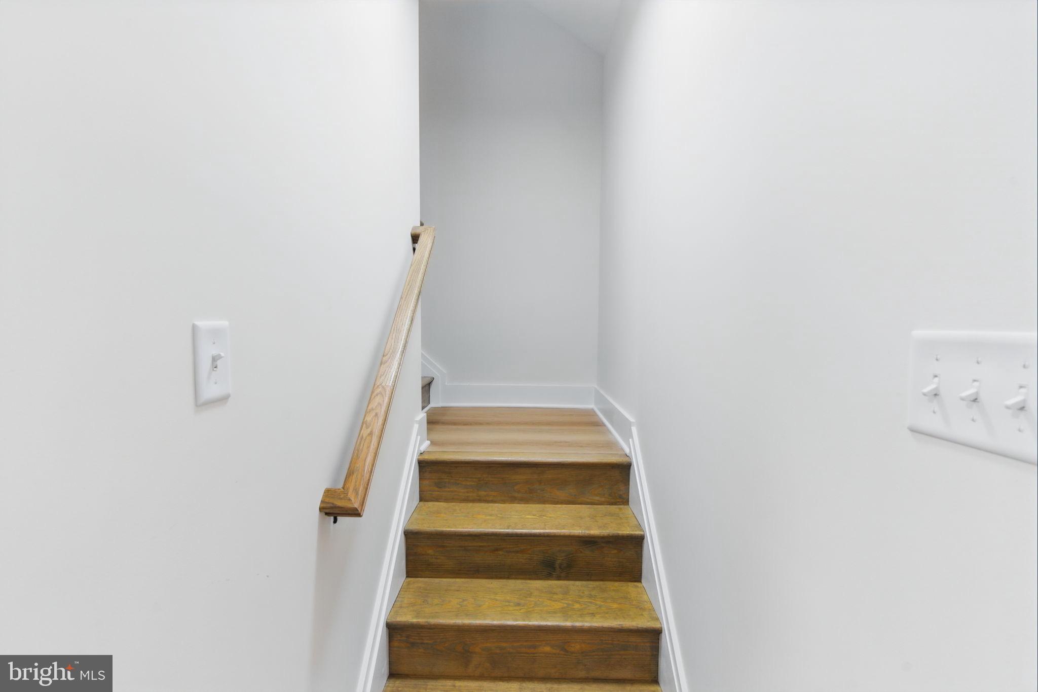 NOAH'S LANDING - Residential