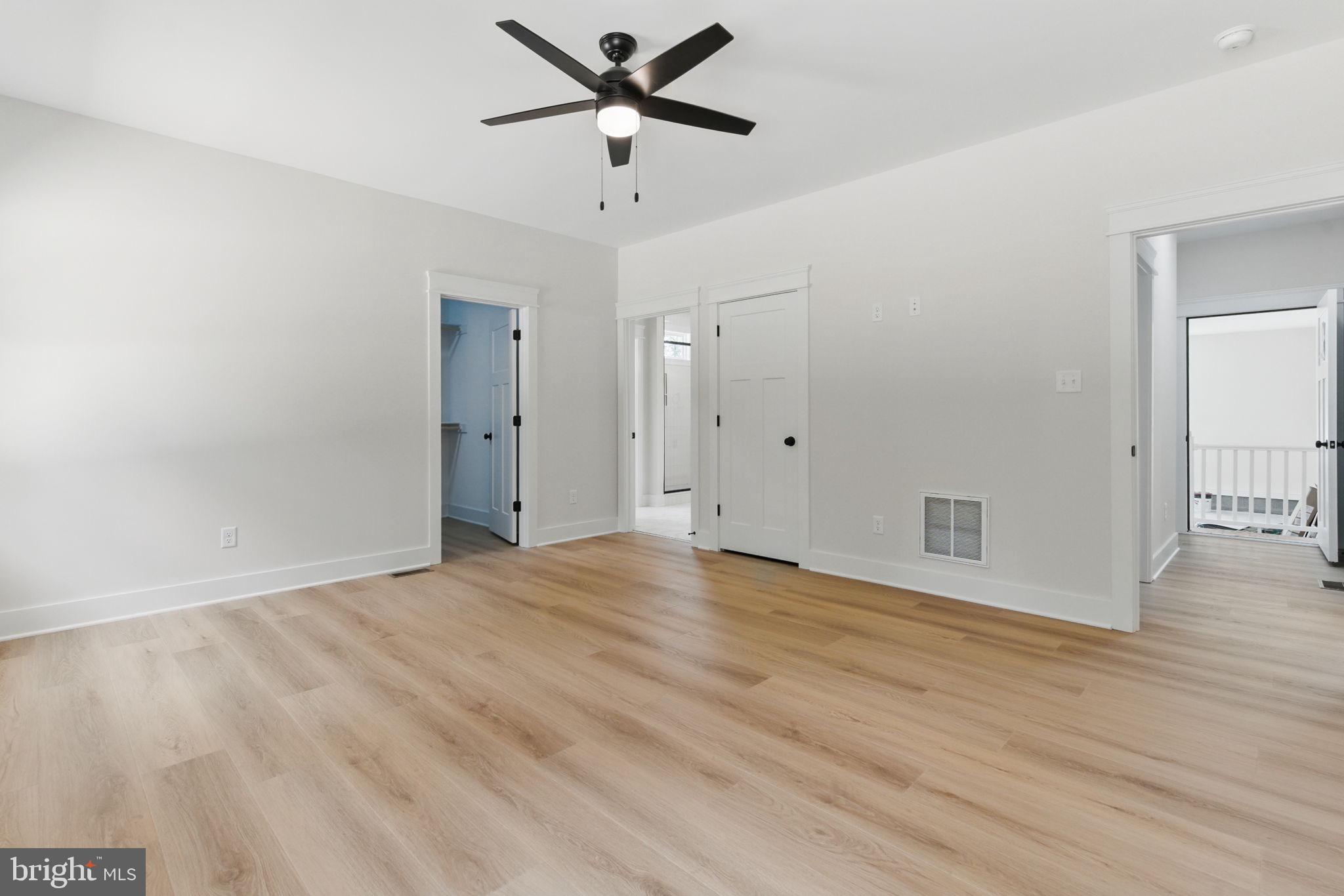 NOAH'S LANDING - Residential