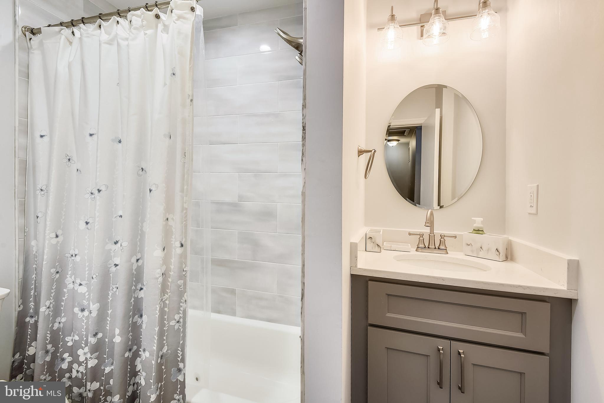 SEMINARY HEIGHTS - Residential