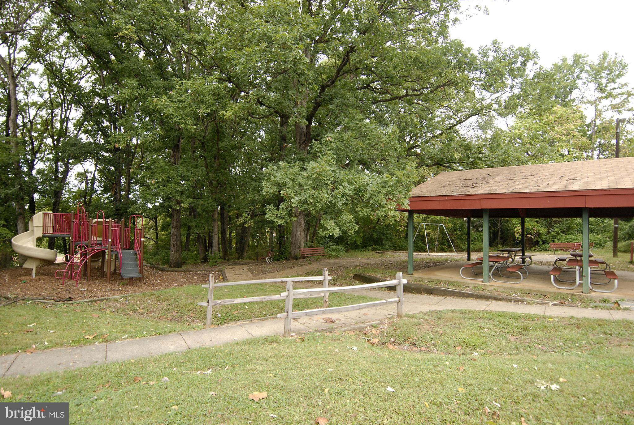 SEMINARY HEIGHTS - Residential