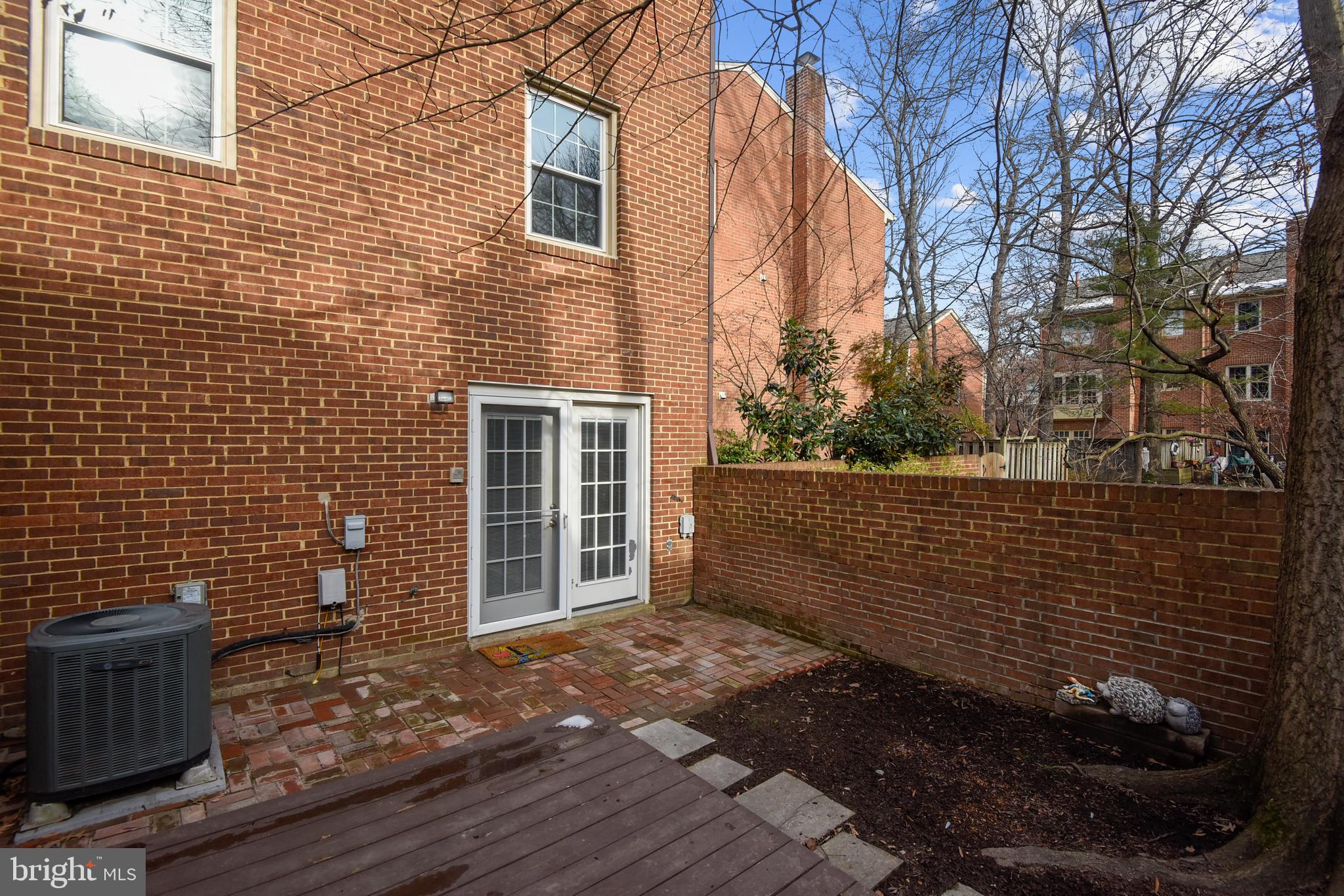 SEMINARY HEIGHTS - Residential