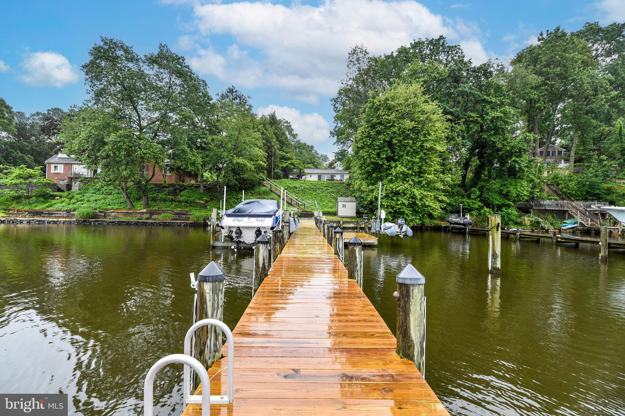 ARDEN ON THE SEVERN - Residential