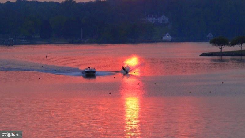 ARDEN ON THE SEVERN - Residential