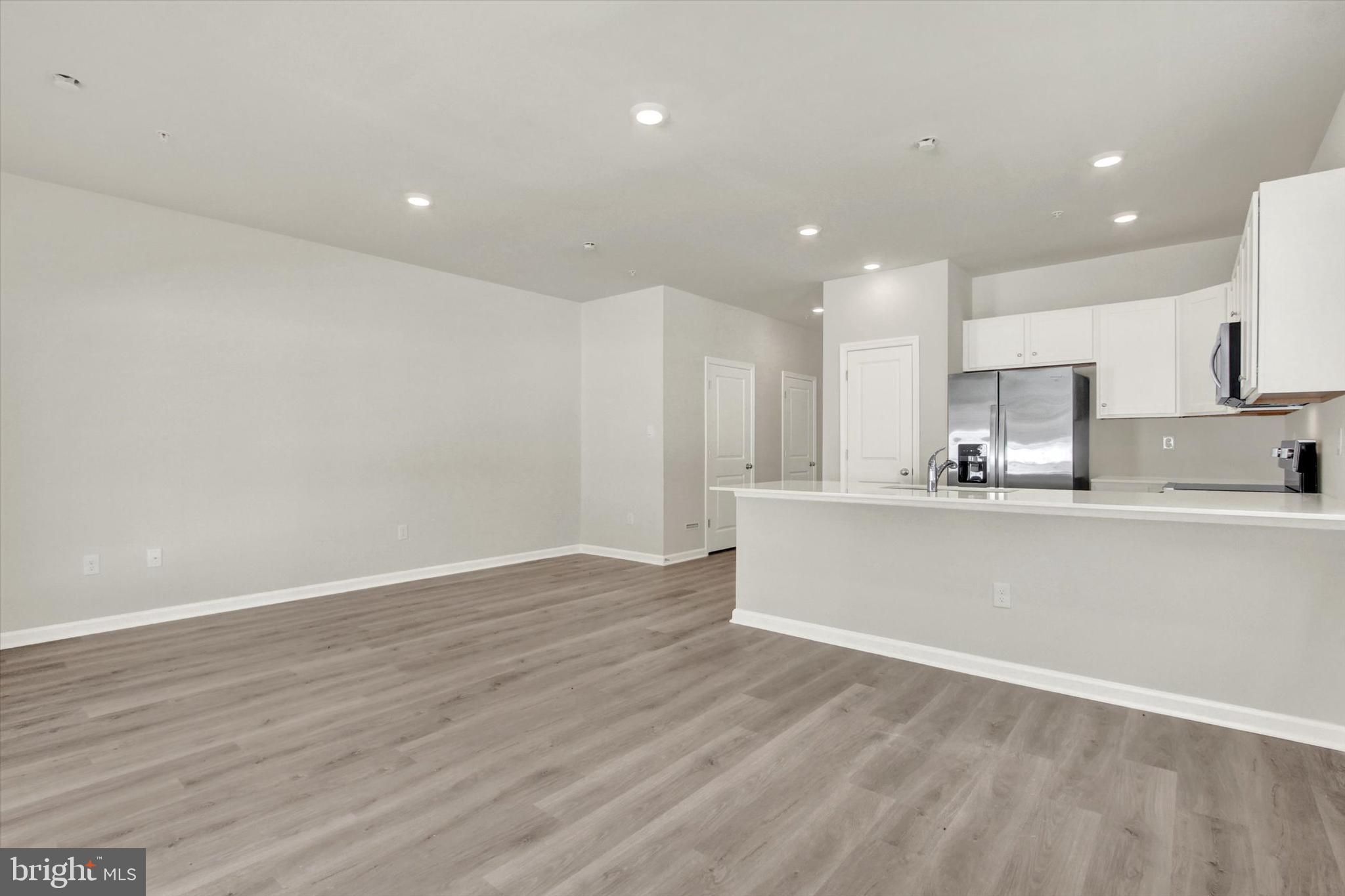 CAMBRIDGE CROSSING - Residential Lease