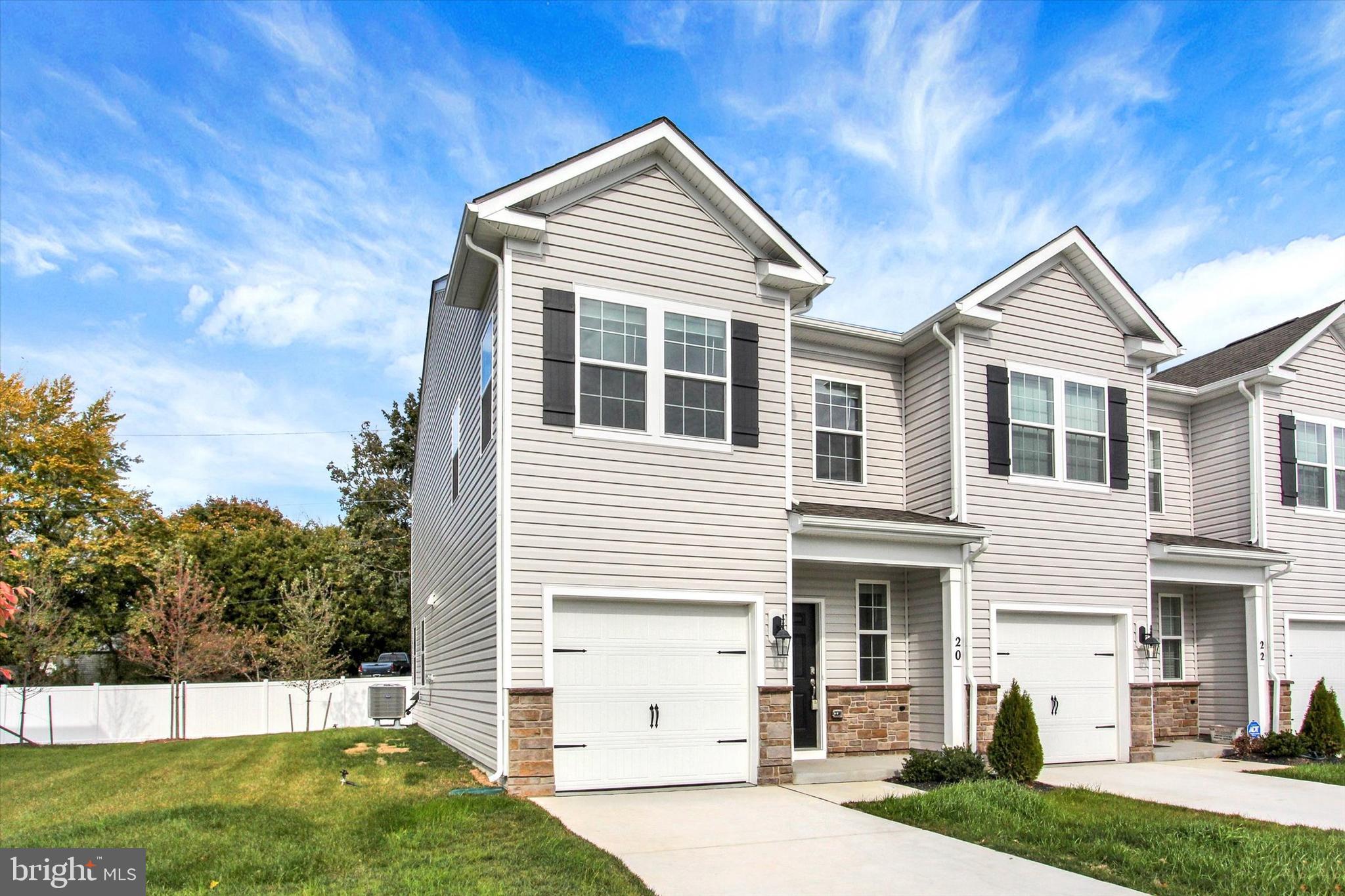 CAMBRIDGE CROSSING - Residential Lease