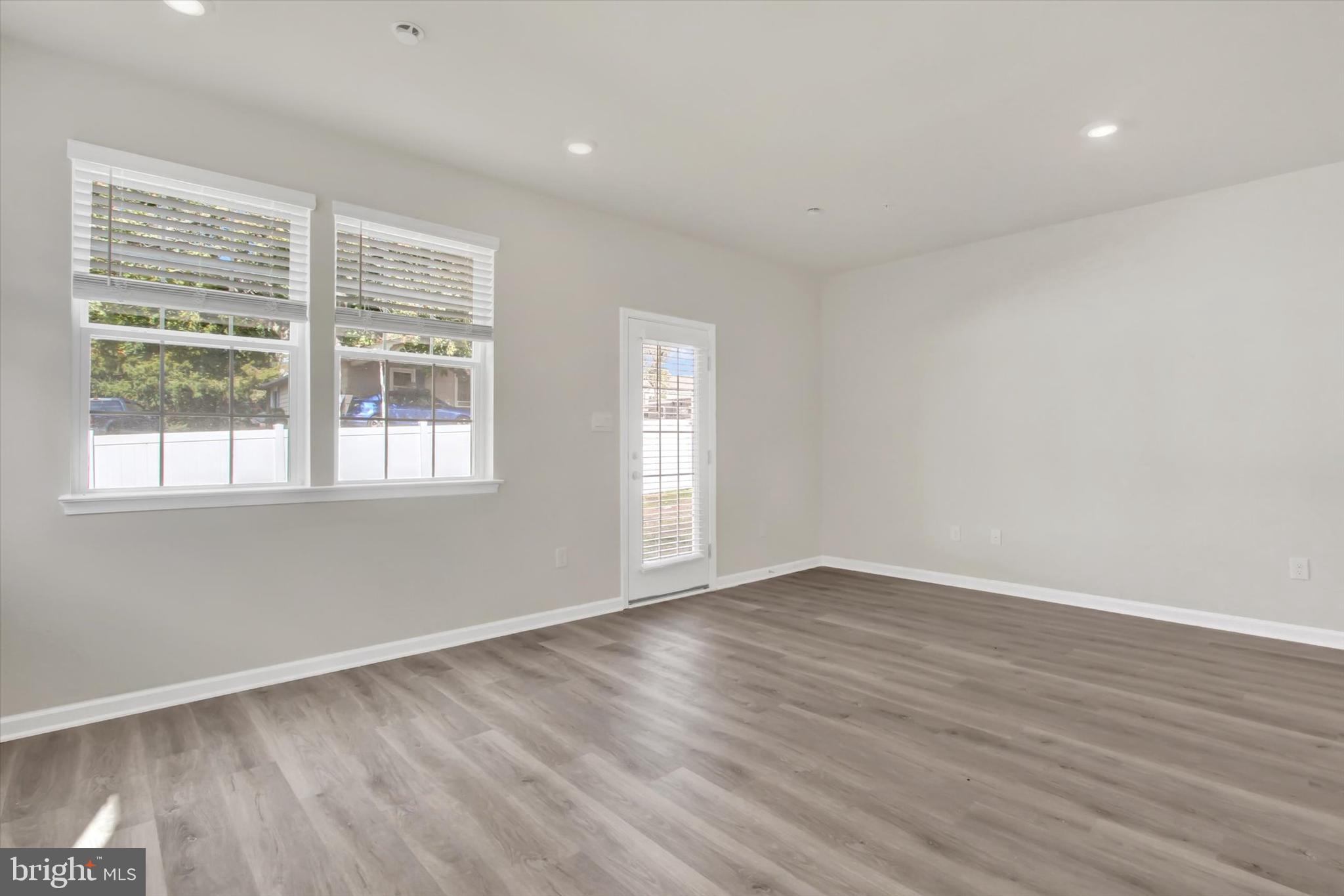 CAMBRIDGE CROSSING - Residential Lease