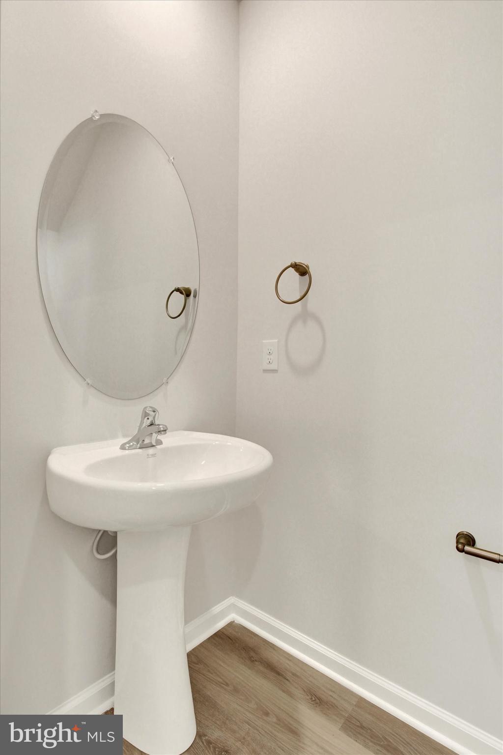 CAMBRIDGE CROSSING - Residential Lease