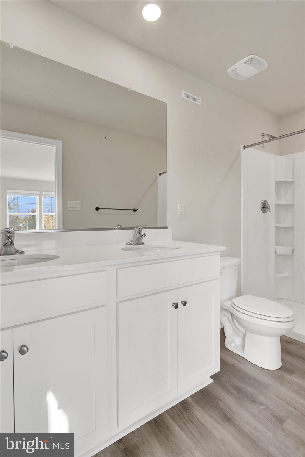 CAMBRIDGE CROSSING - Residential Lease