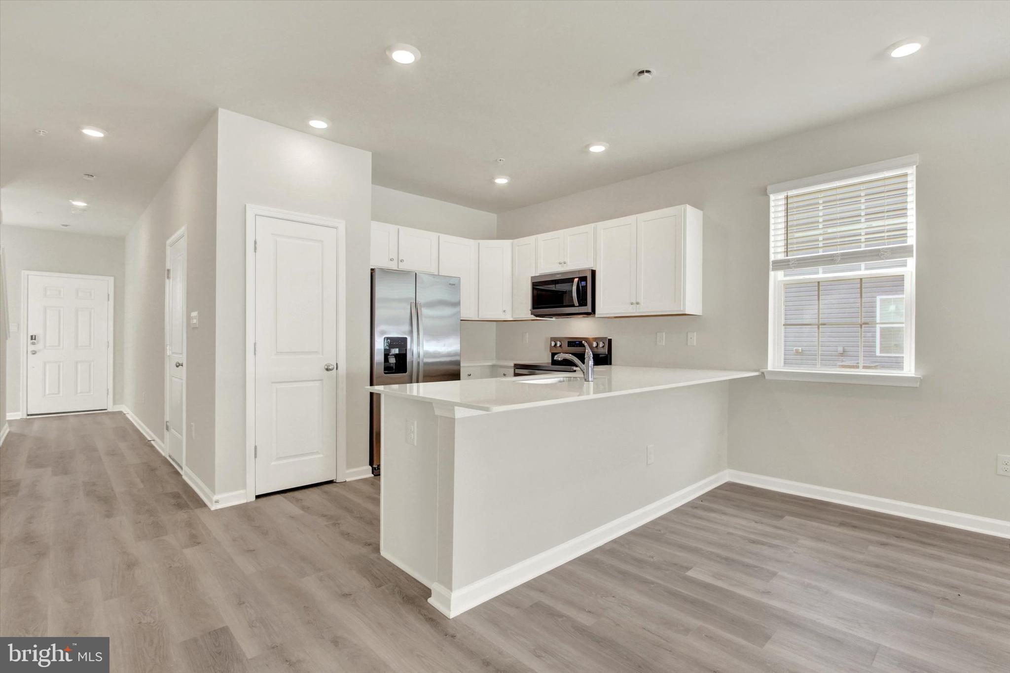 CAMBRIDGE CROSSING - Residential Lease