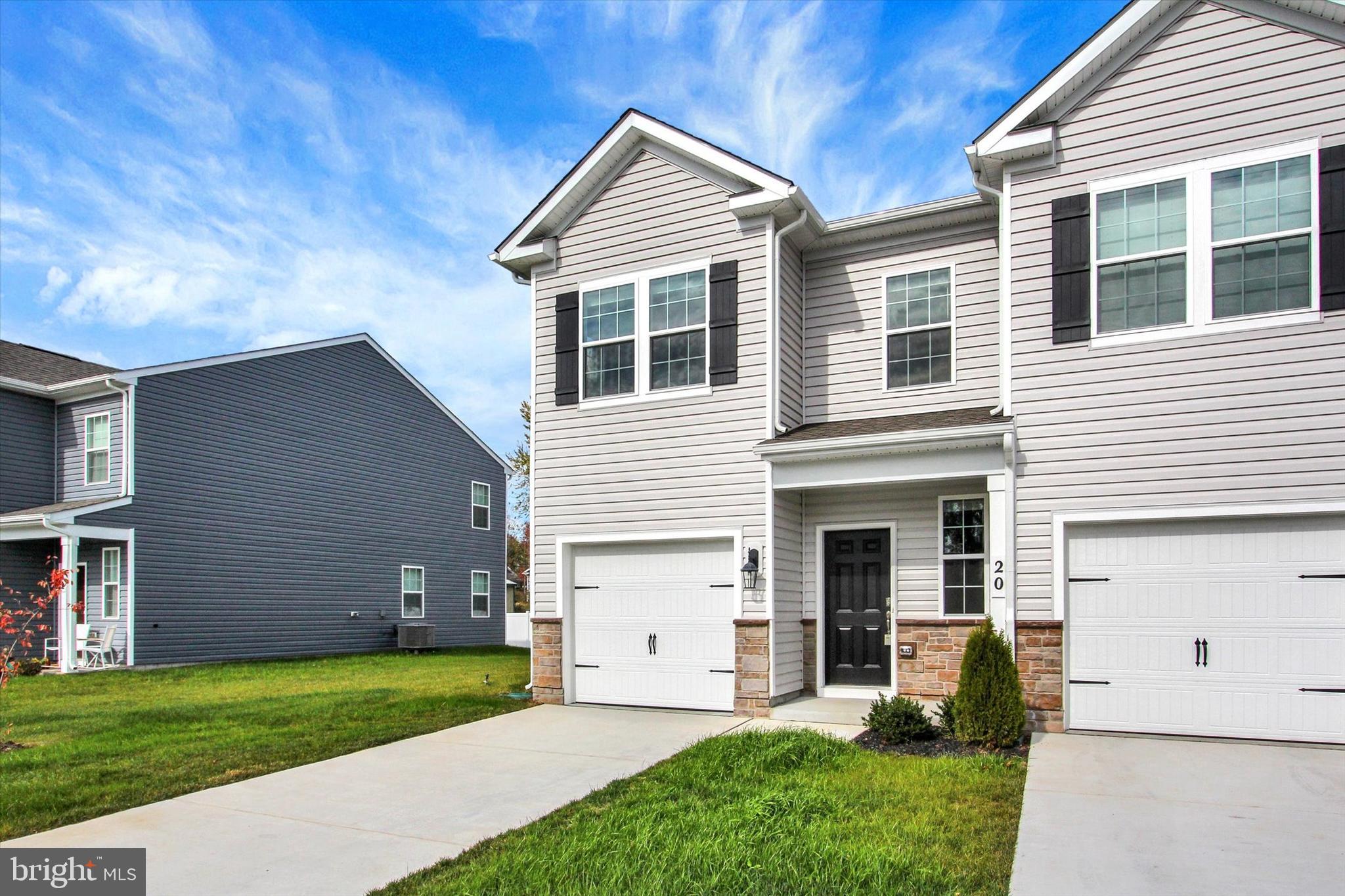 CAMBRIDGE CROSSING - Residential Lease