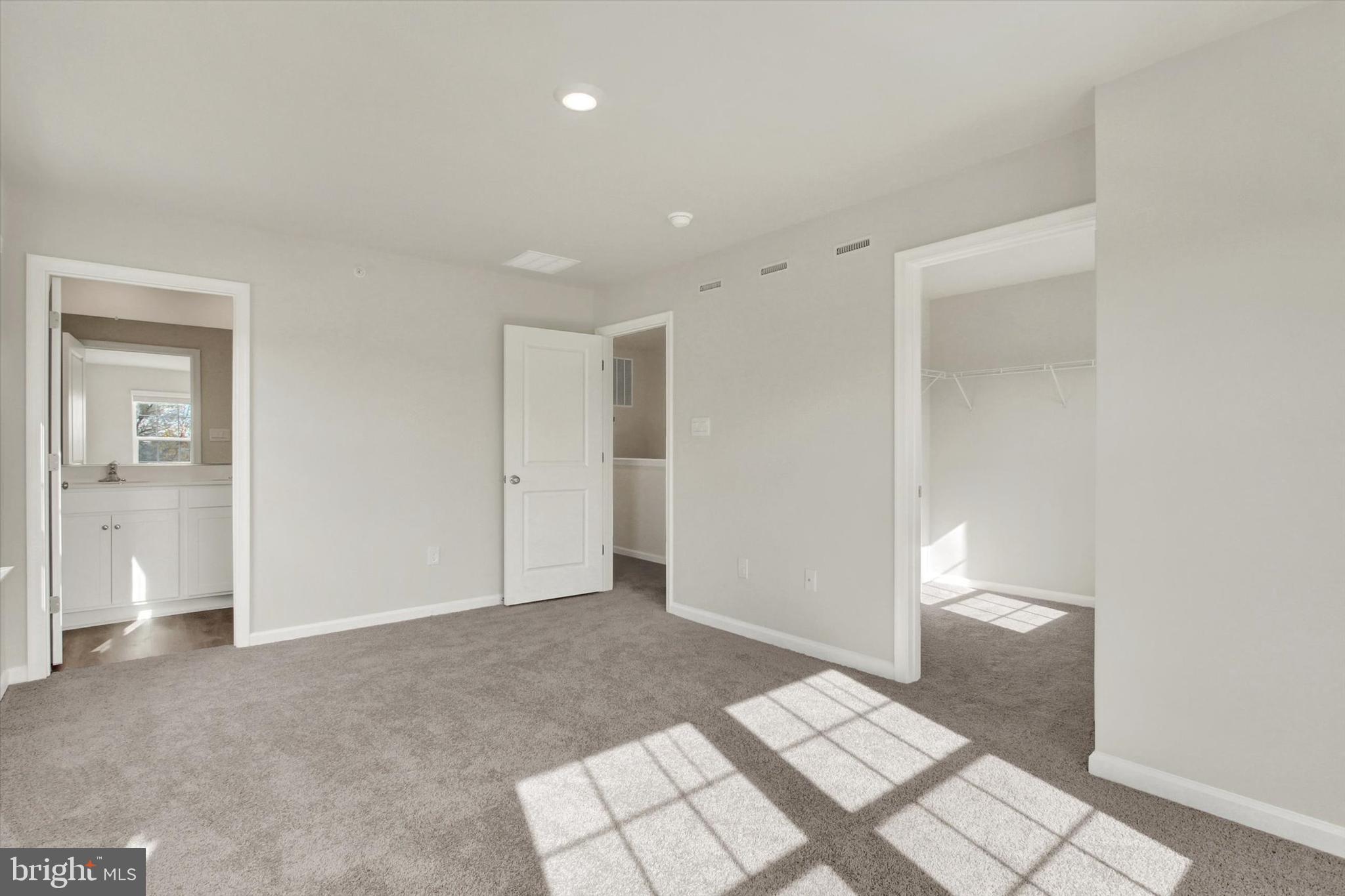 CAMBRIDGE CROSSING - Residential Lease