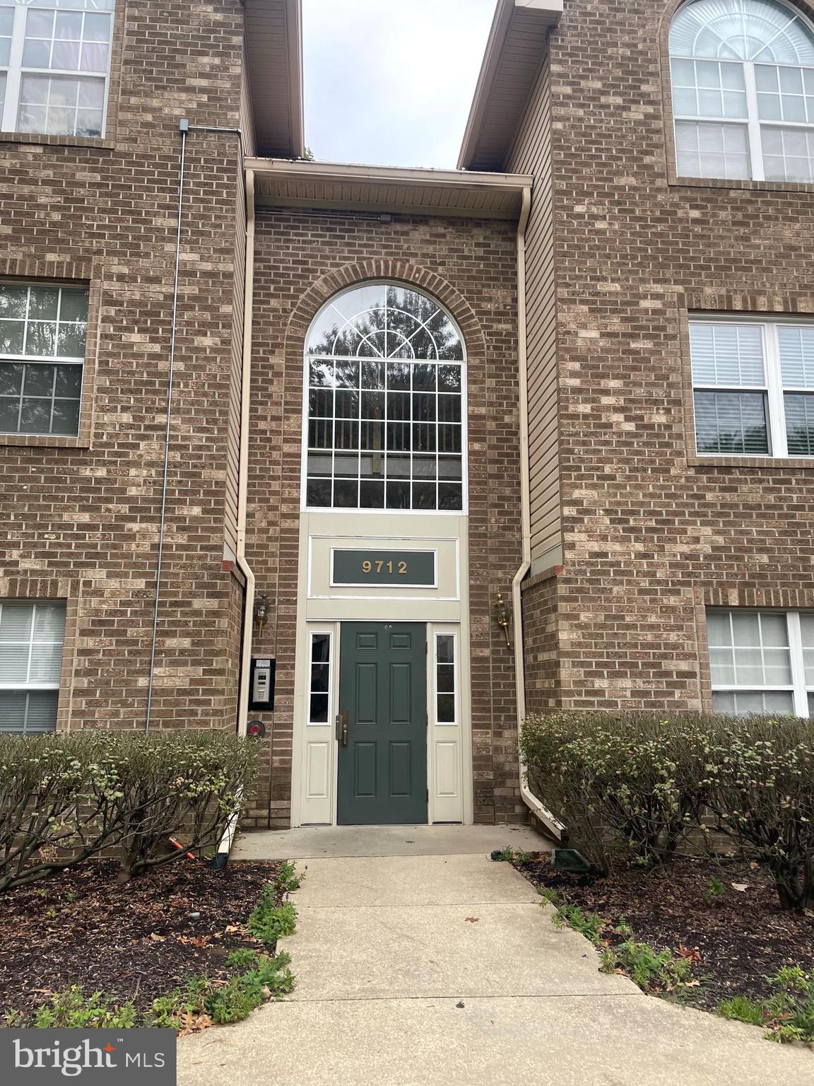 LAKE POINTE AT TOWN CENTER - Residential Lease