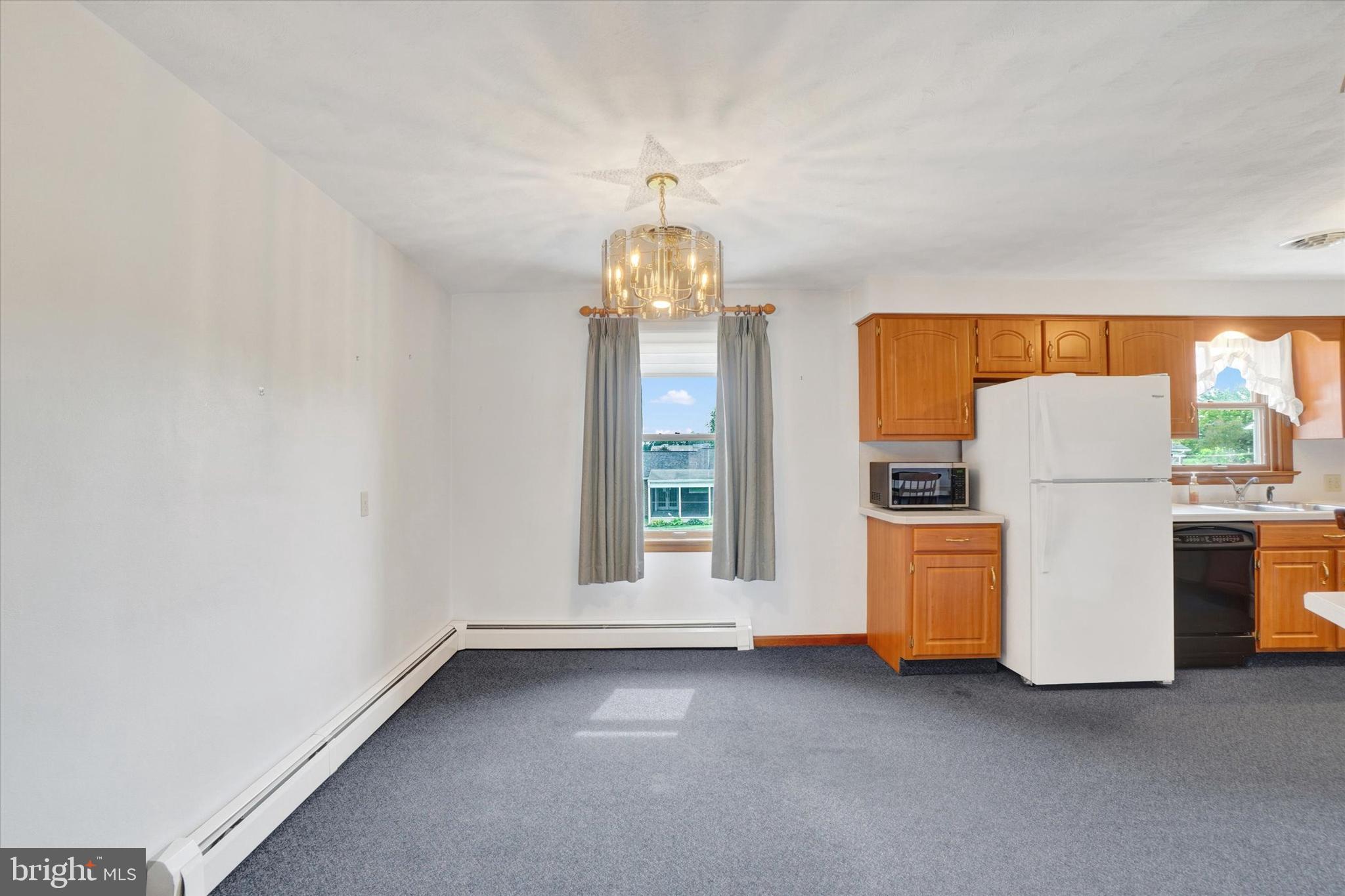 120 E CLEARVIEW DRIVE