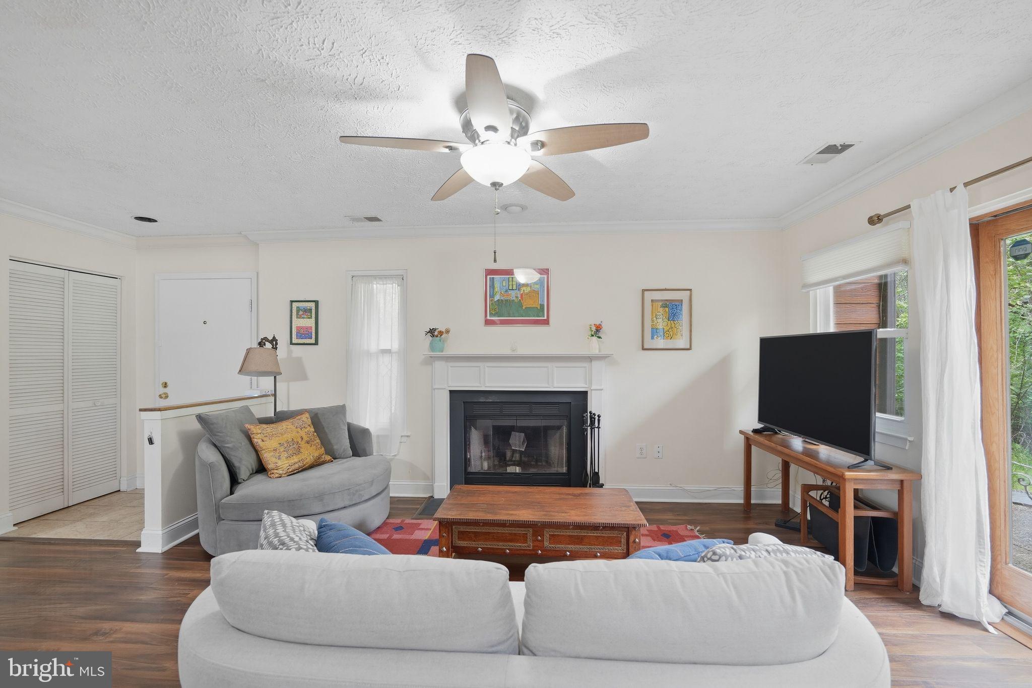 KINGS CONTRIVANCE - Residential
