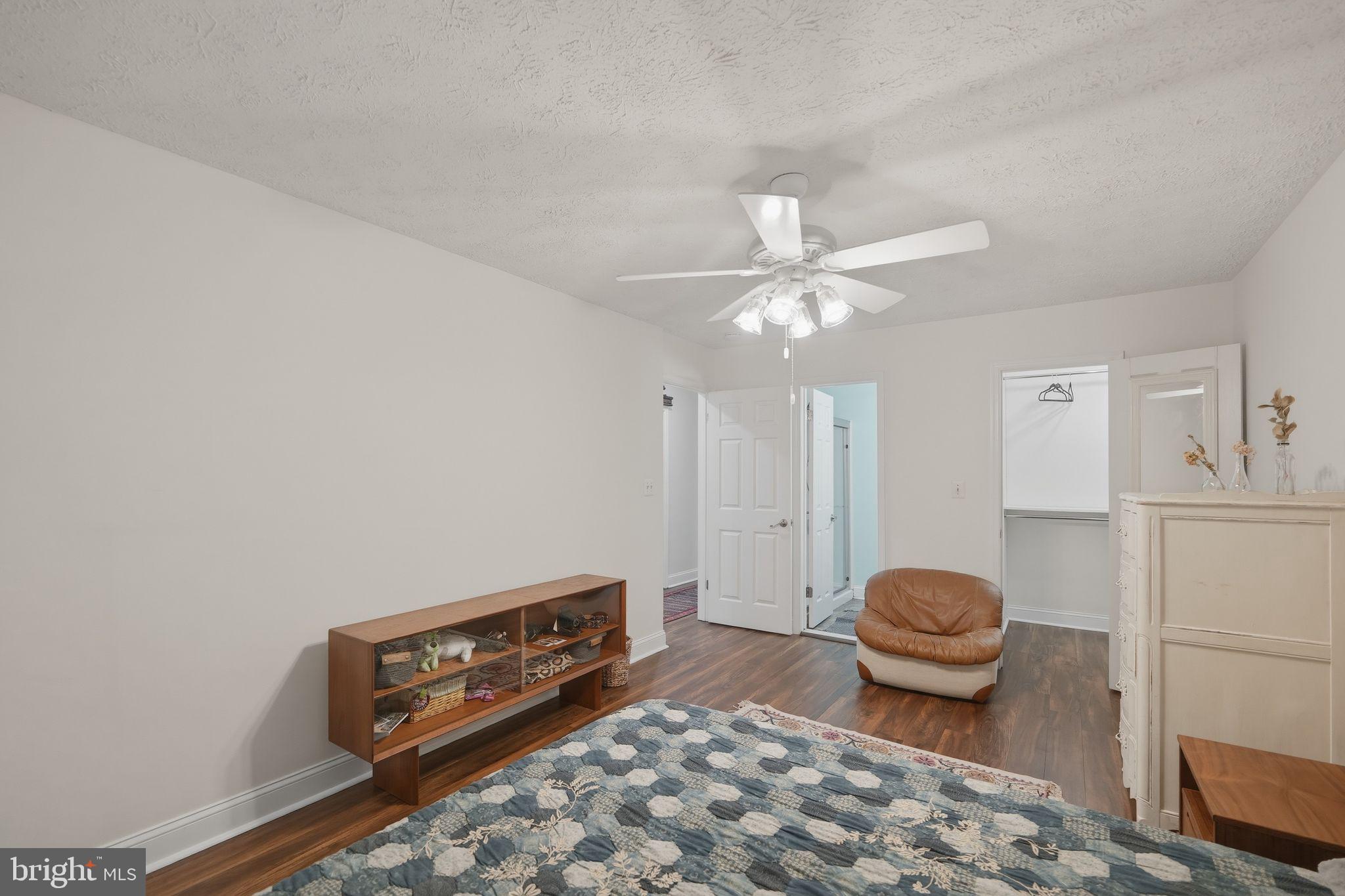KINGS CONTRIVANCE - Residential