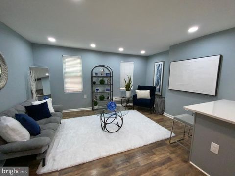 6033 VINE STREET PHILADELPHIA PA 19139